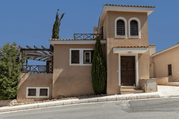 Современные и стильные апартаменты недалеко от Пафоса 1