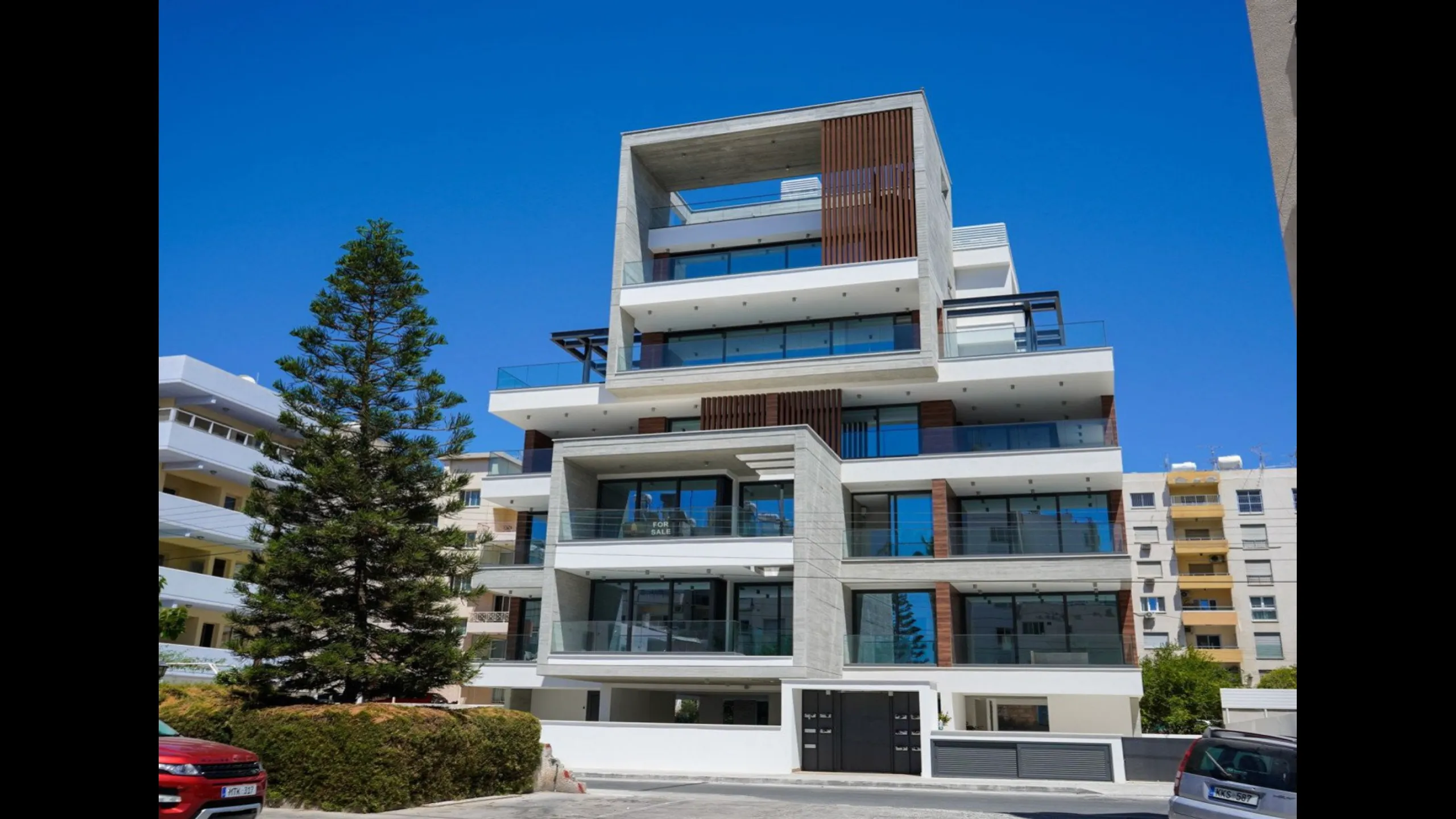 Large apartments with 2 bedrooms, Neapoli, Limassol 1