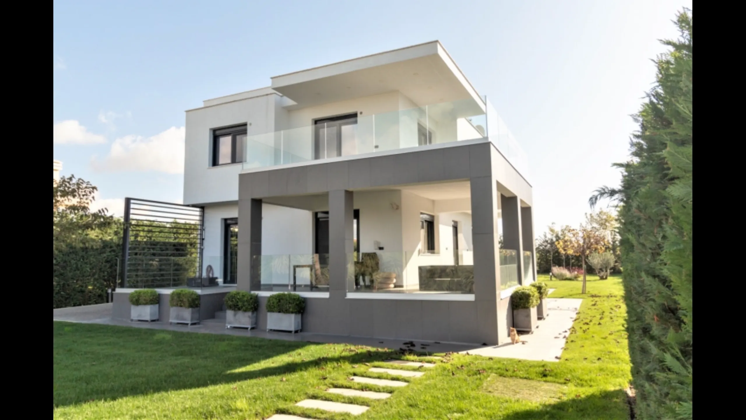 Large villa with 5 bedrooms, Nea Plagia, Triglia, Halkidiki 1