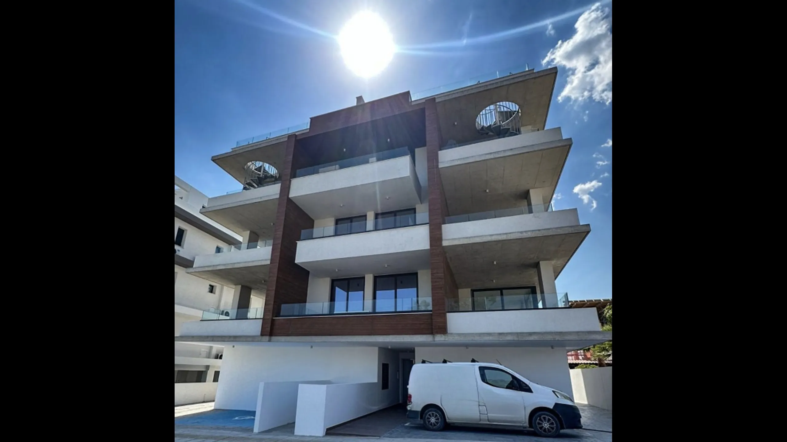 Modern apartments with three bedrooms, Vergina, Larnaca 1