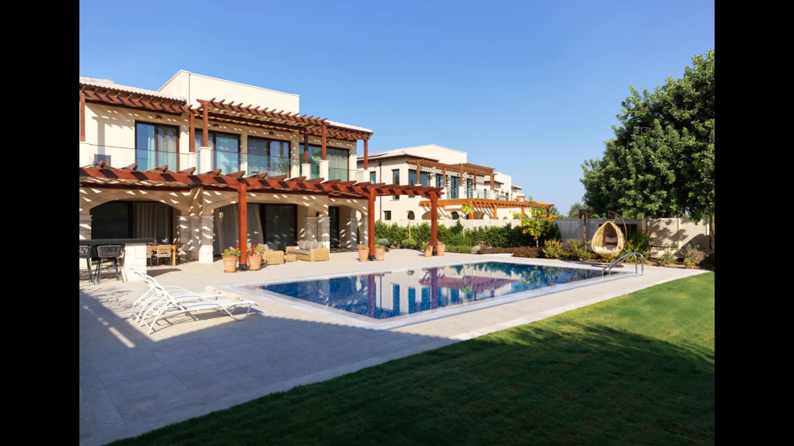 Villas and apartments in modern style, Kouklia, Paphos 1
