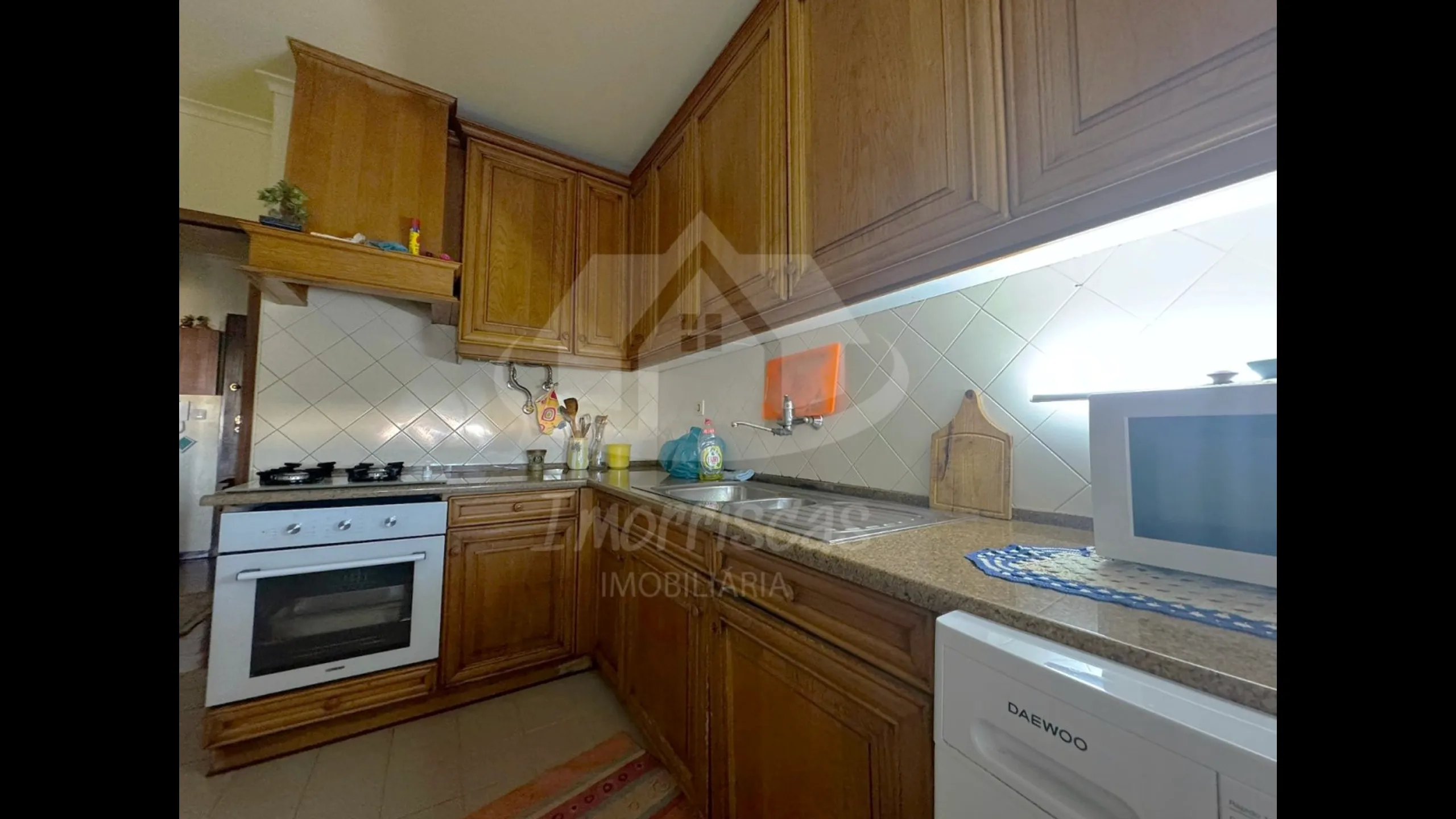 Comfortable apartments with 3 bedrooms, Braco de Prata, Lisbon 11
