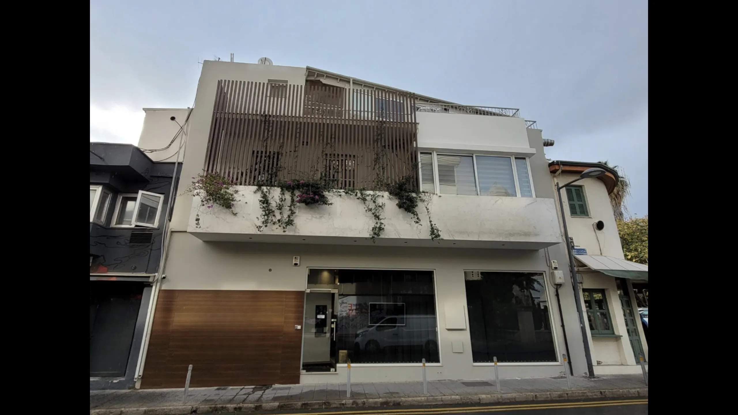 Office building, town center, Limassol 2