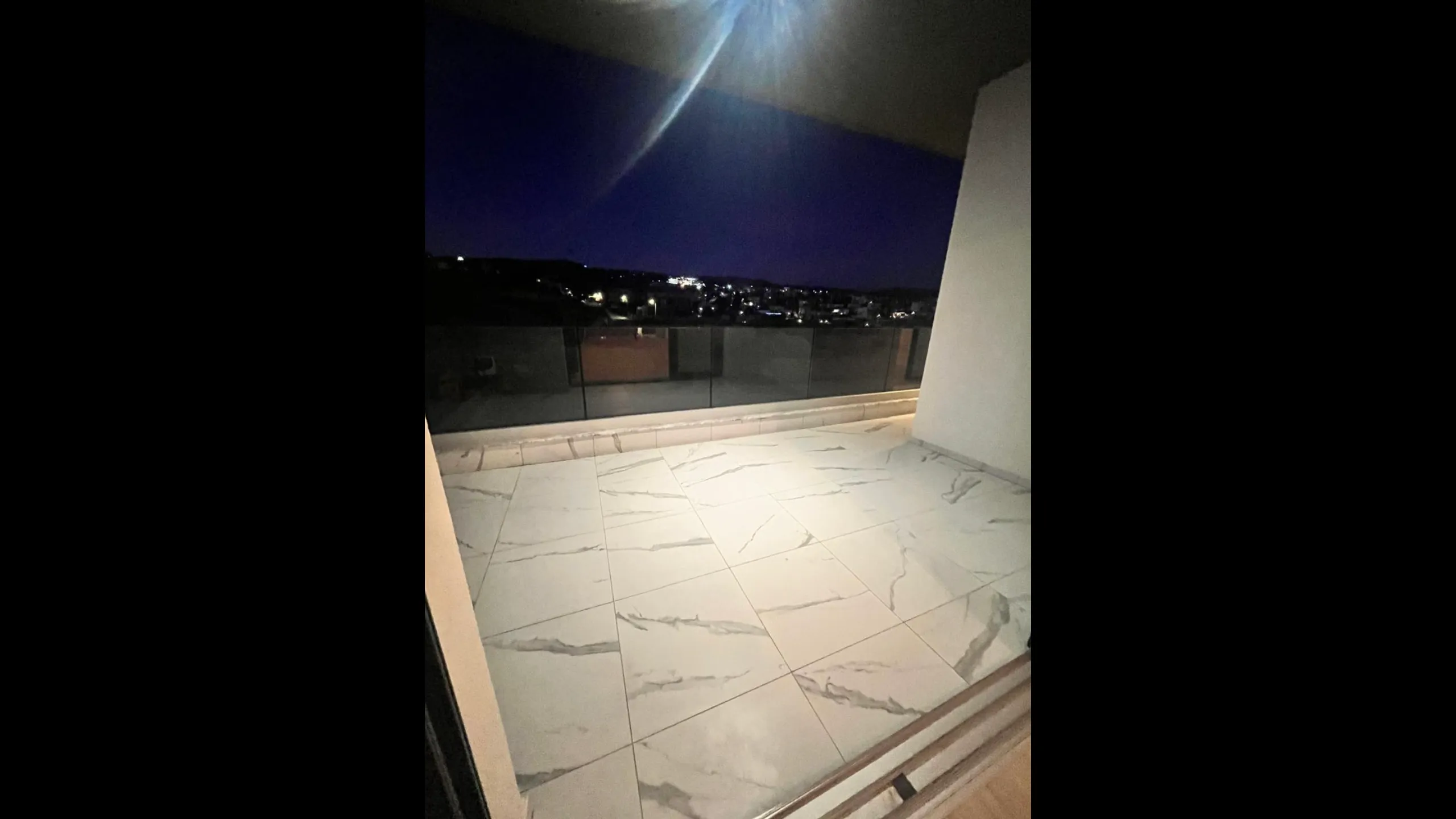 Spacious apartments with sea views in a new residential project 22