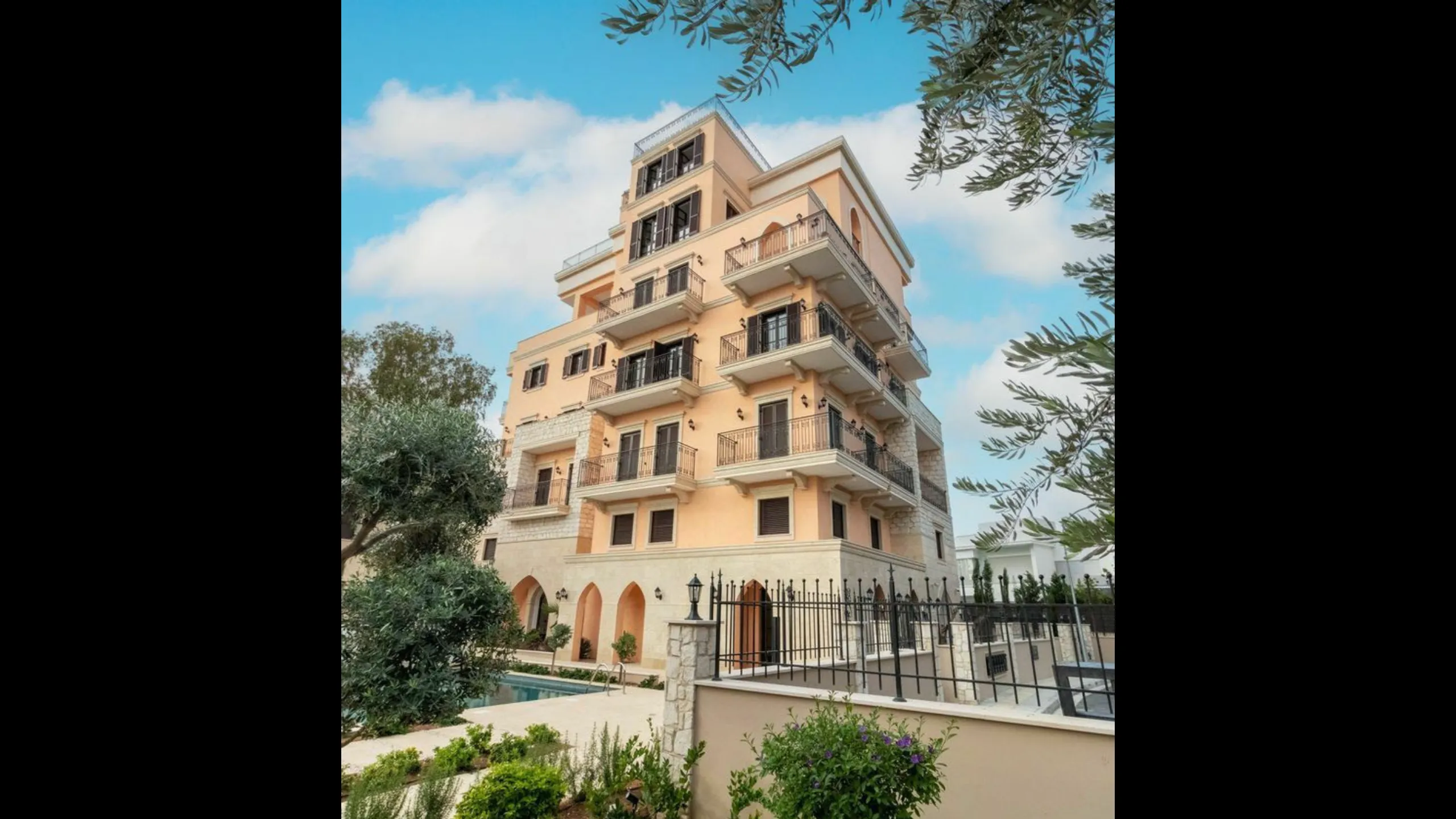 Apartments in classical style with 3 bedrooms, Germasogeia, Limassol 3
