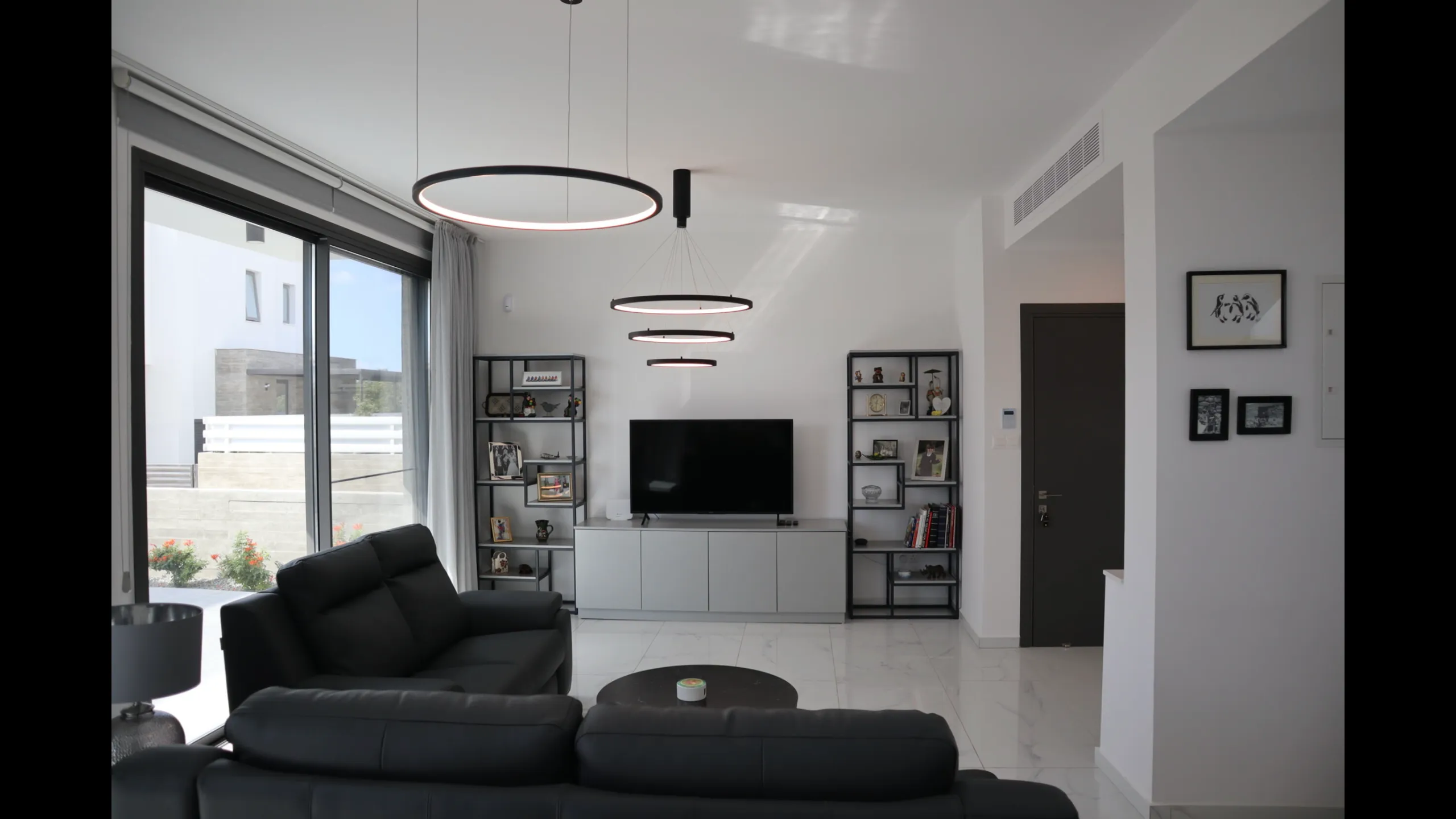 Modern villa with pool in a gated community 12