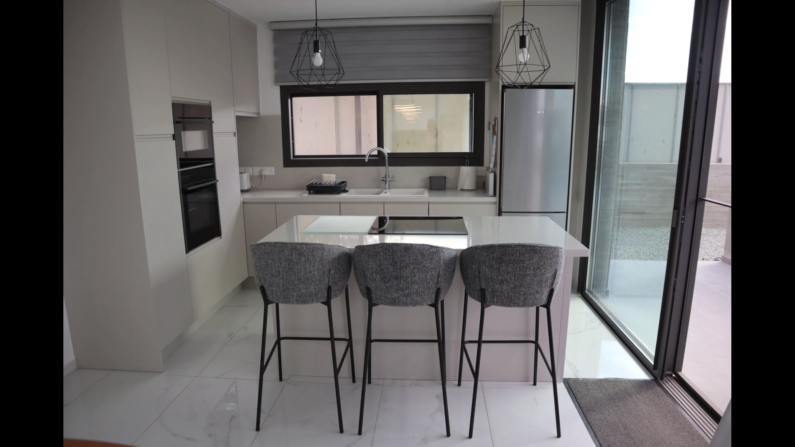 Modern villa with pool in a gated community 18