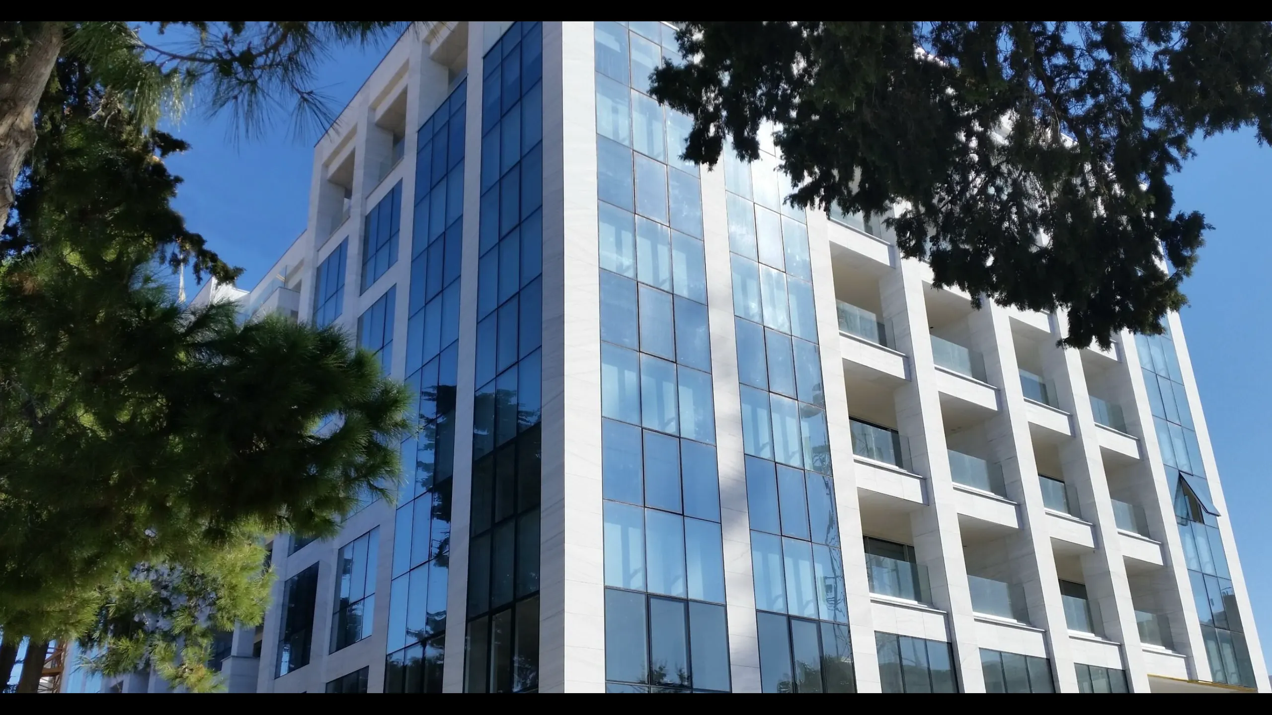 Stylish apartments, center of Paphos 3