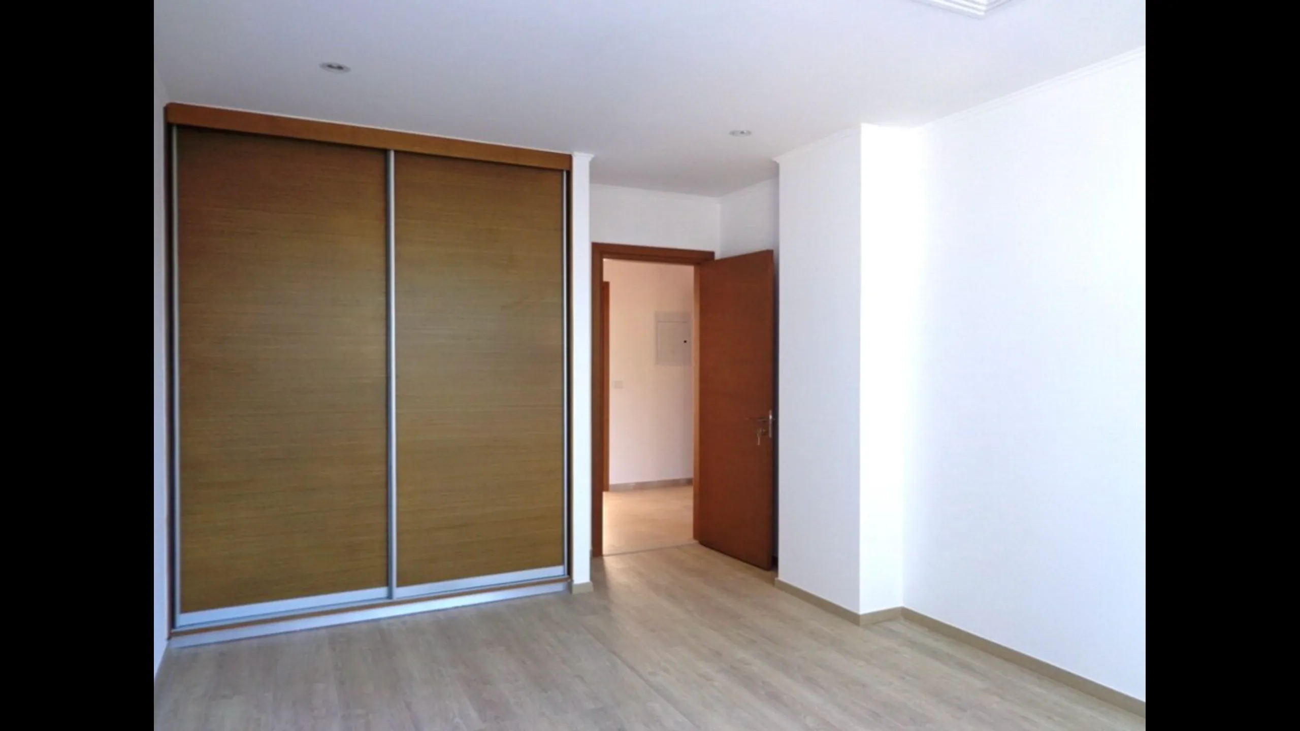 Stylish apartments, center of Paphos 11