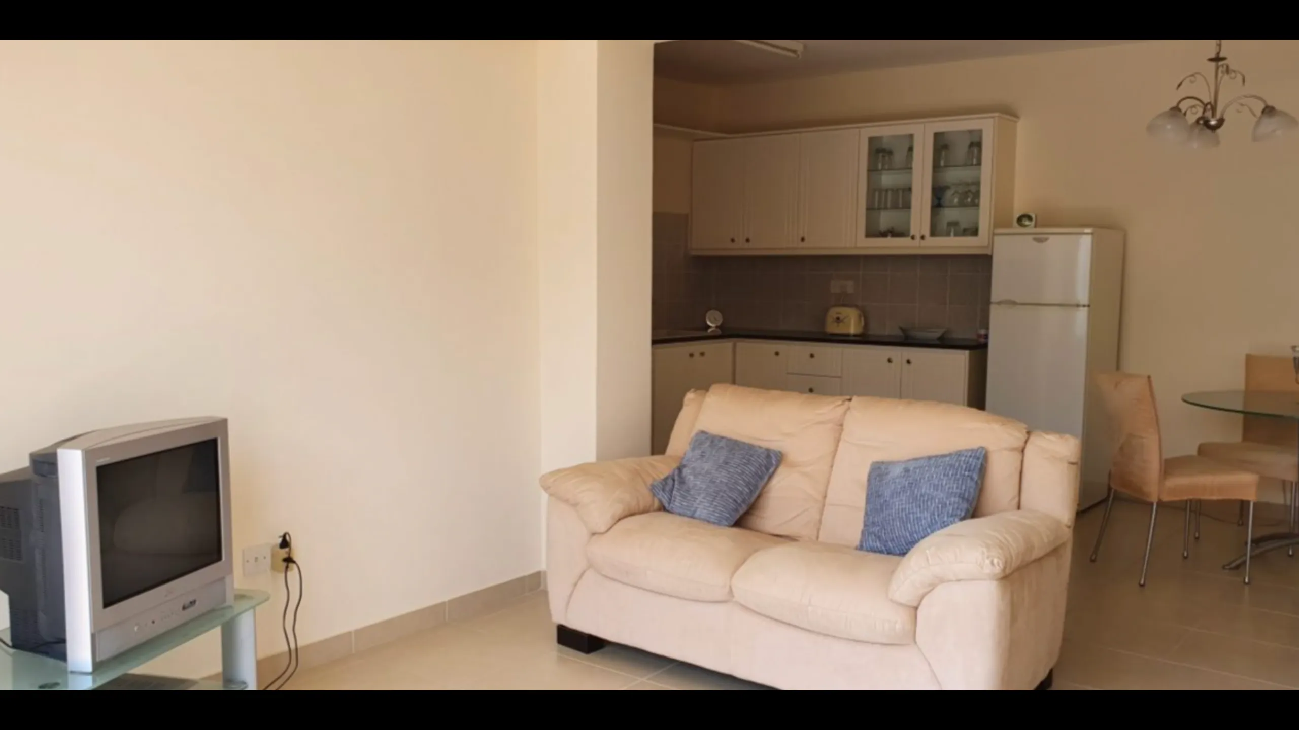 Cosy apartments, Geroskipou, Paphos 9