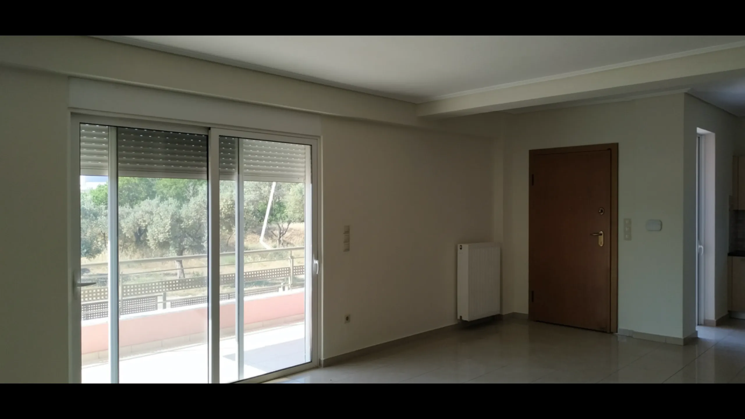 Мезонет в современном стиле, Лутраки 5