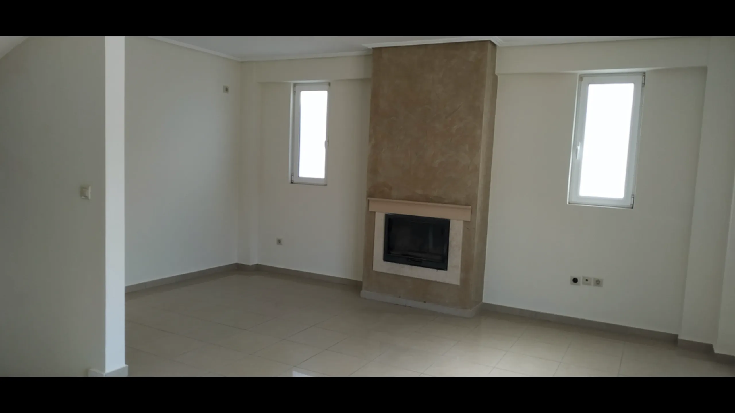 Мезонет в современном стиле, Лутраки 3