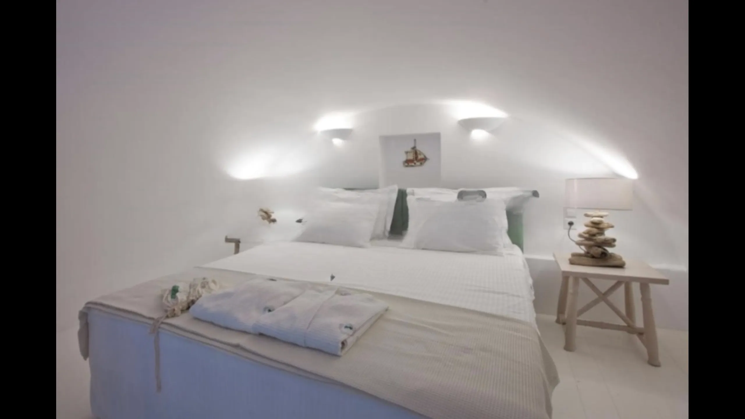 Stylish hotel, Stylish hotel, Oia, Santorini 9