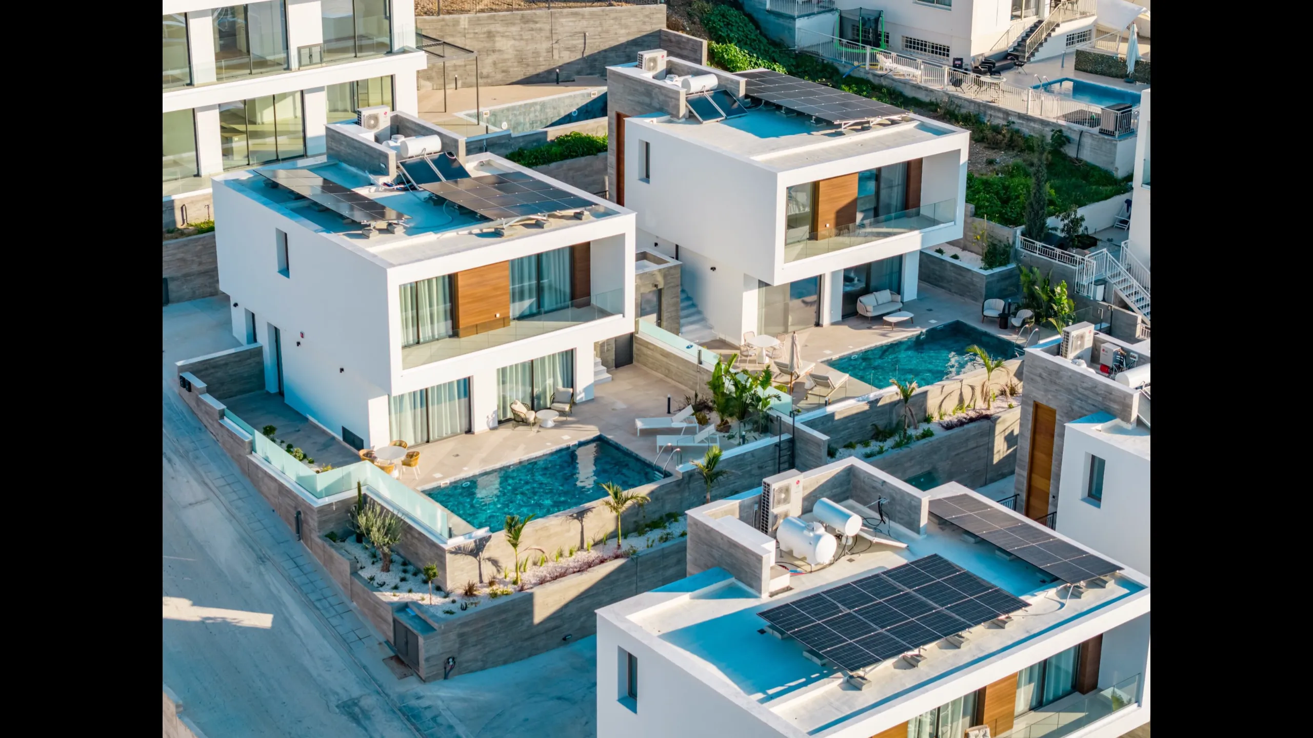 Large villas with 3 bedrooms, Chloraka, Paphos 2