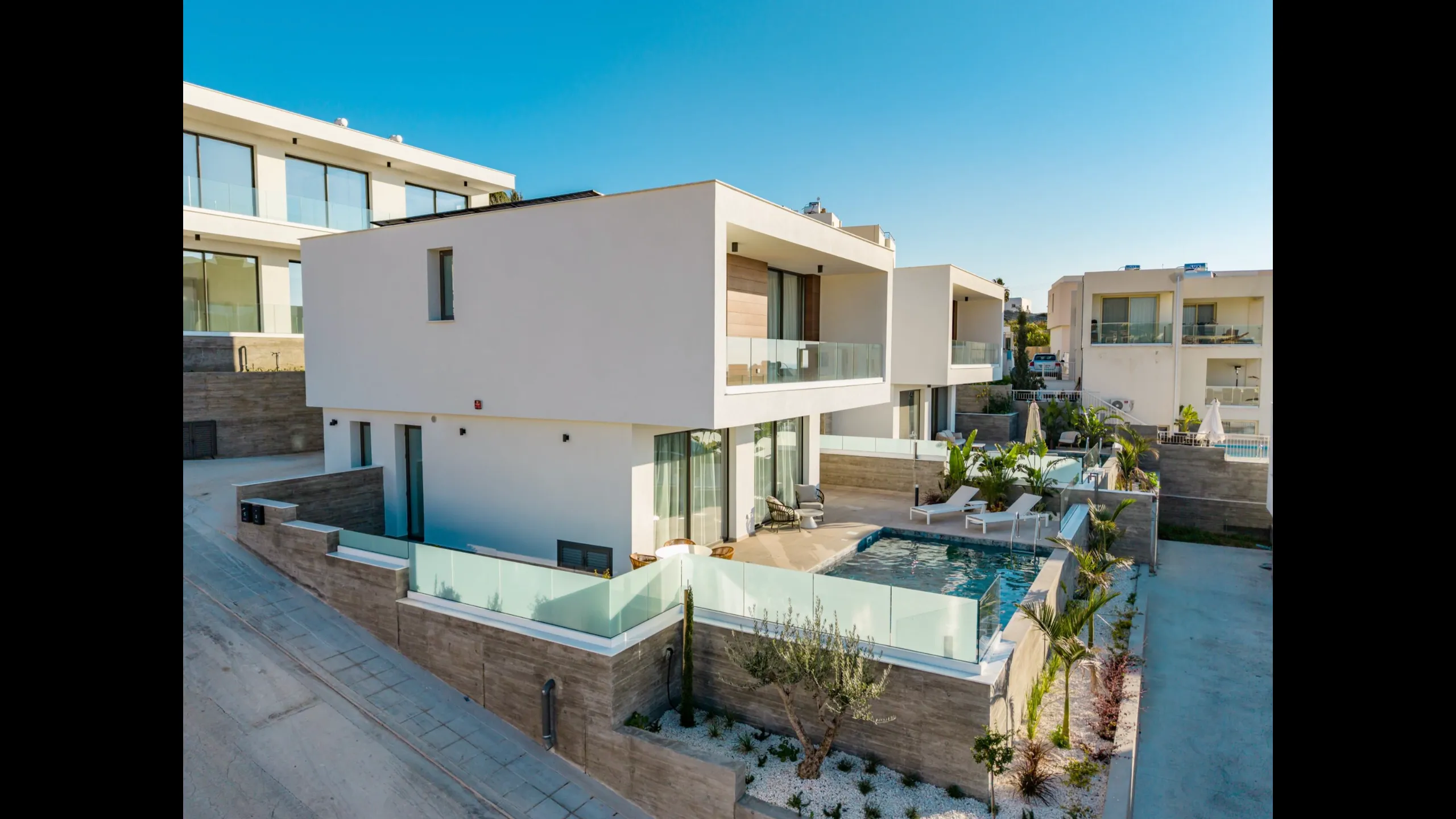 Large villas with 3 bedrooms, Chloraka, Paphos 23