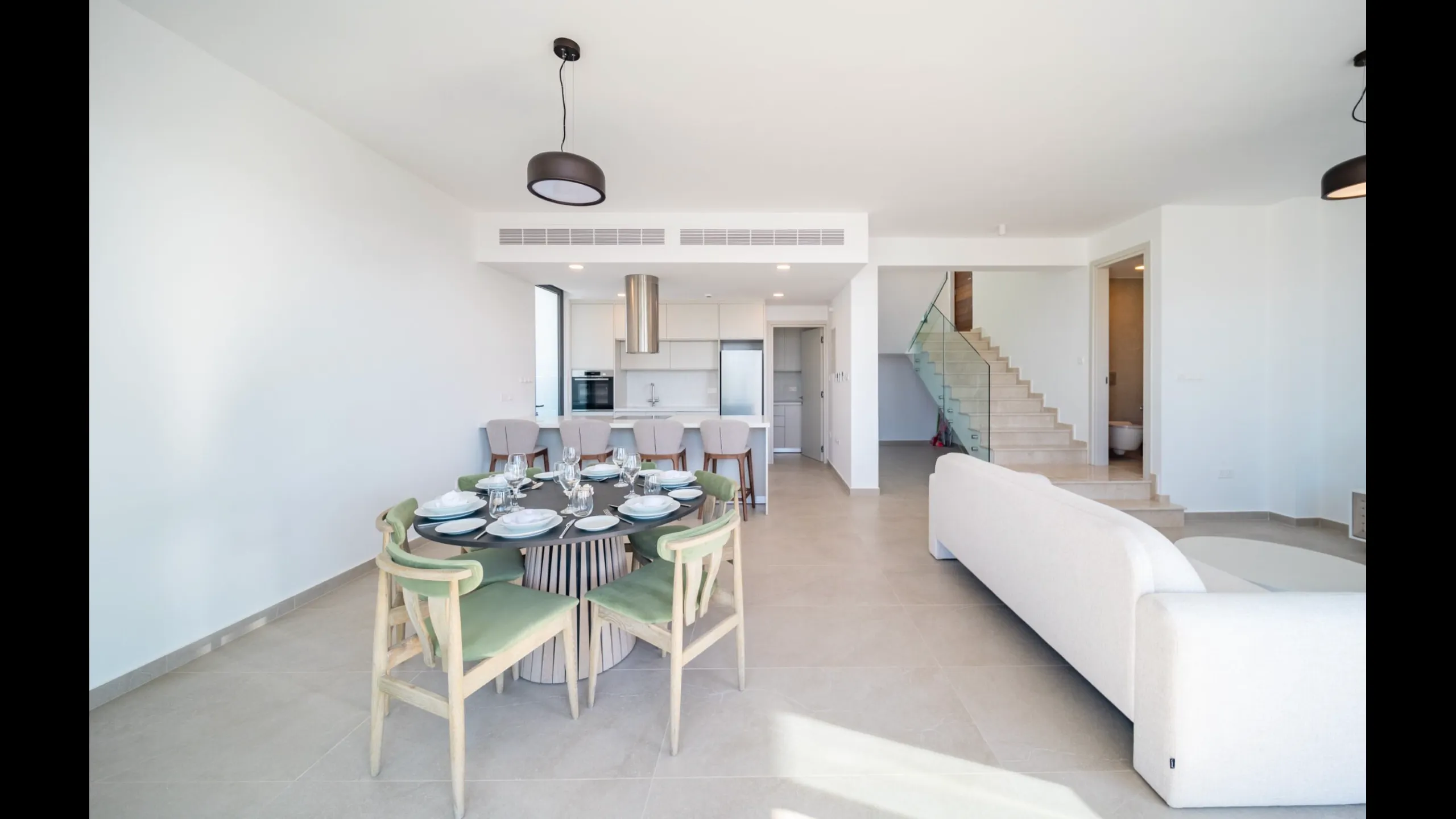 Large villas with 3 bedrooms, Chloraka, Paphos 9
