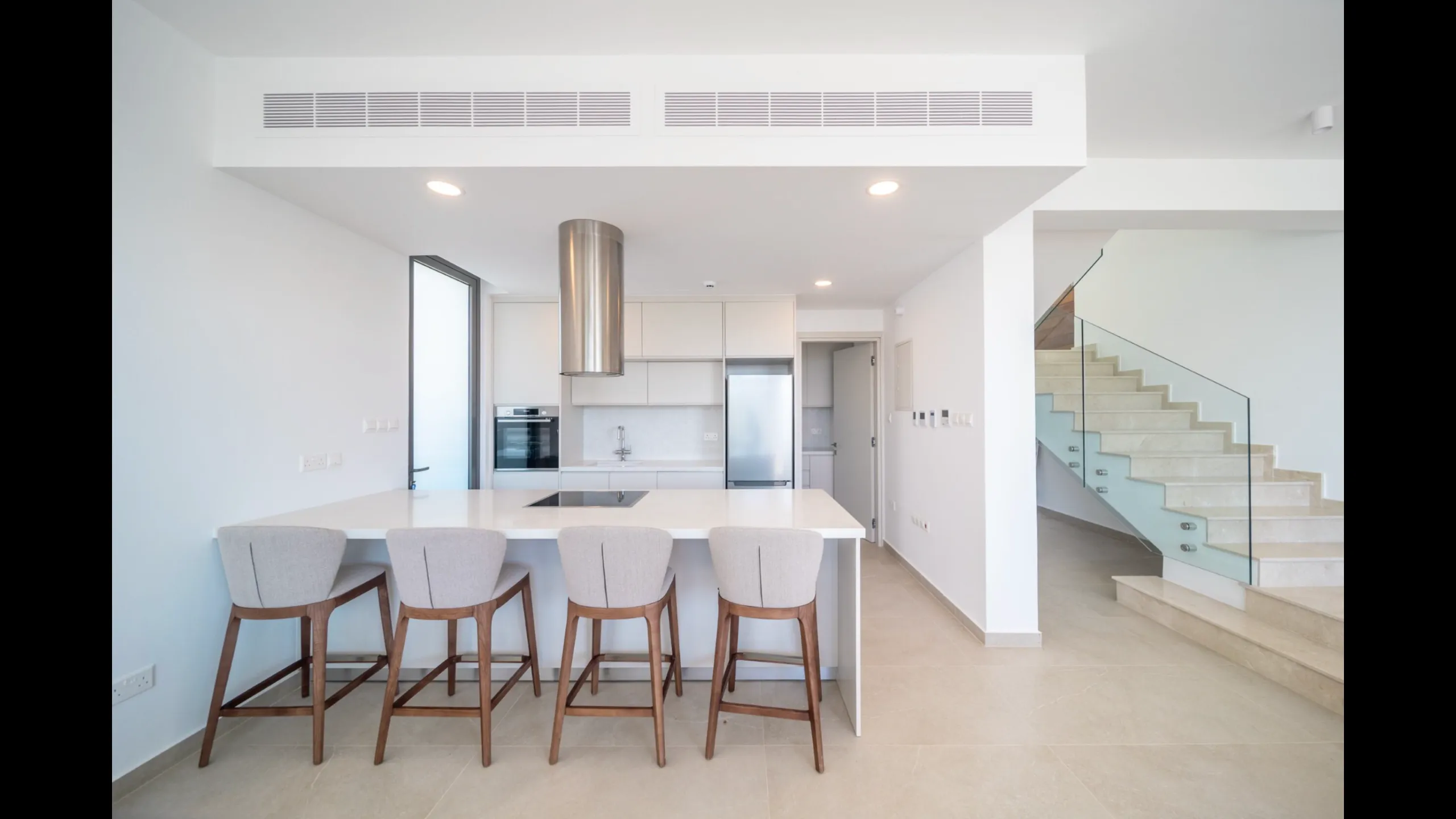 Large villas with 3 bedrooms, Chloraka, Paphos 14