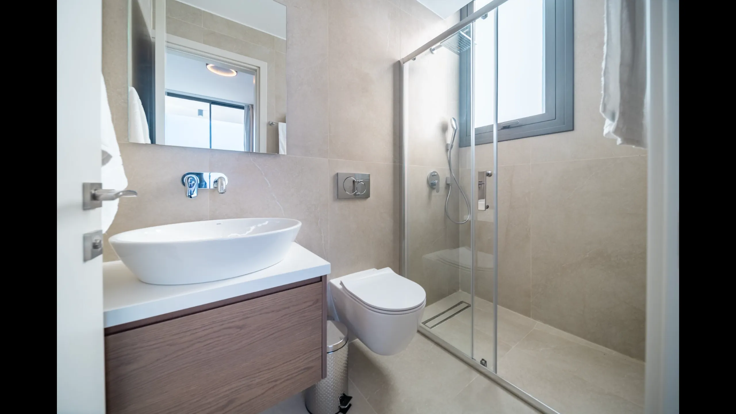 Large villas with 3 bedrooms, Chloraka, Paphos 20