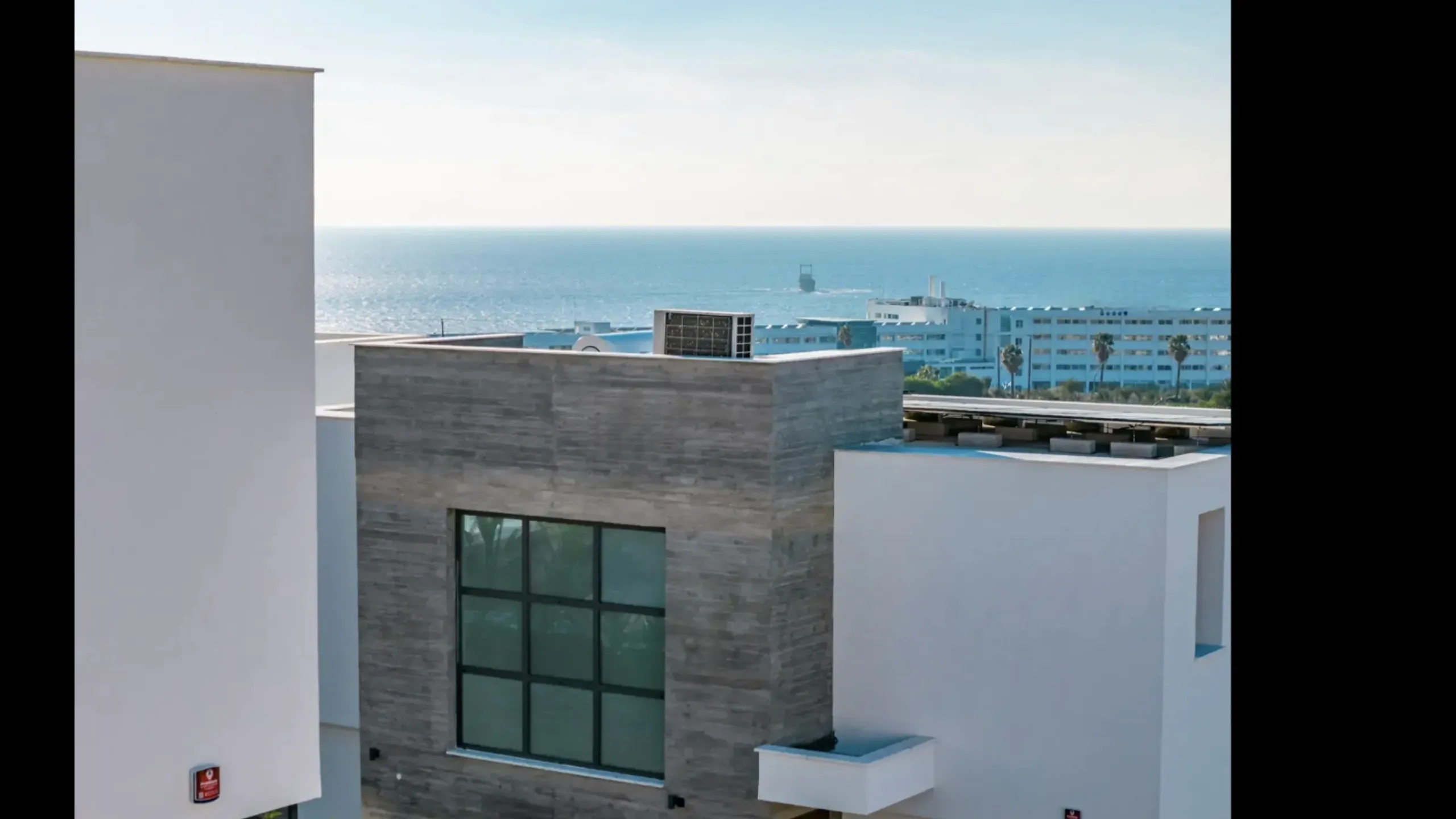 Large villas with 3 bedrooms, Chloraka, Paphos 3
