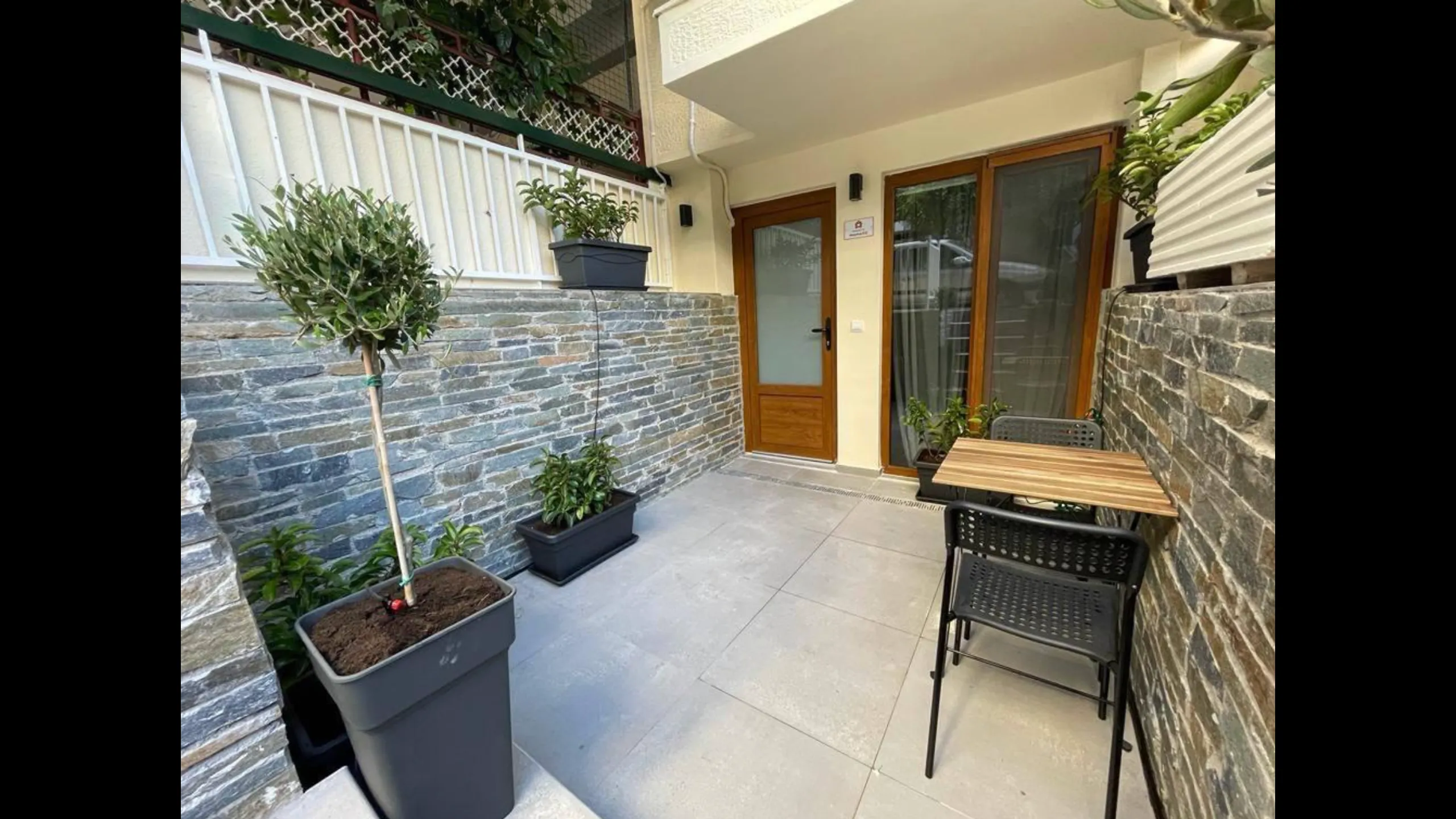 Стильные апартаменты с гарантированным доходом, Центральные Афины 9