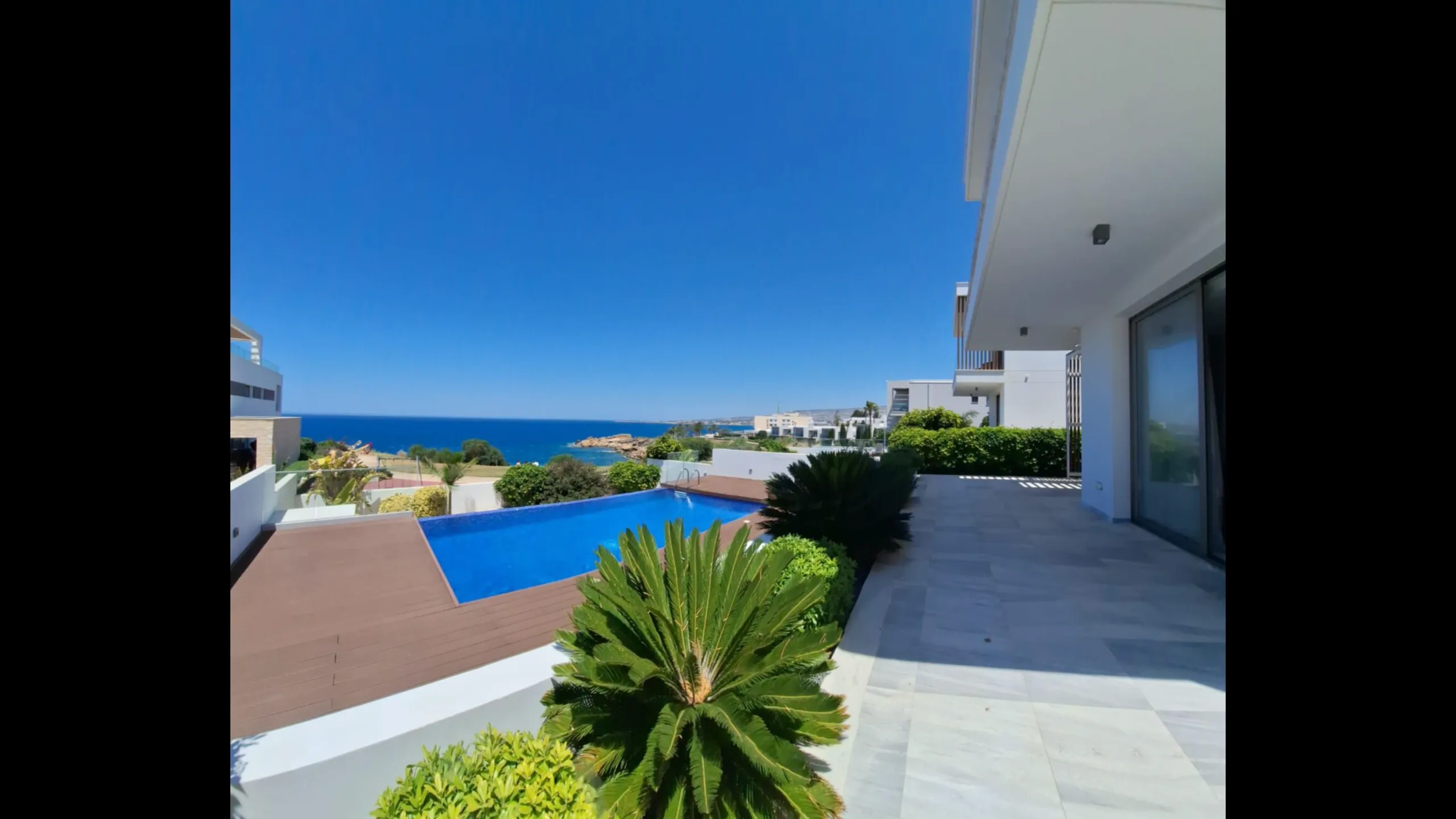 Elegant villas, Kissonerga, Paphos 7