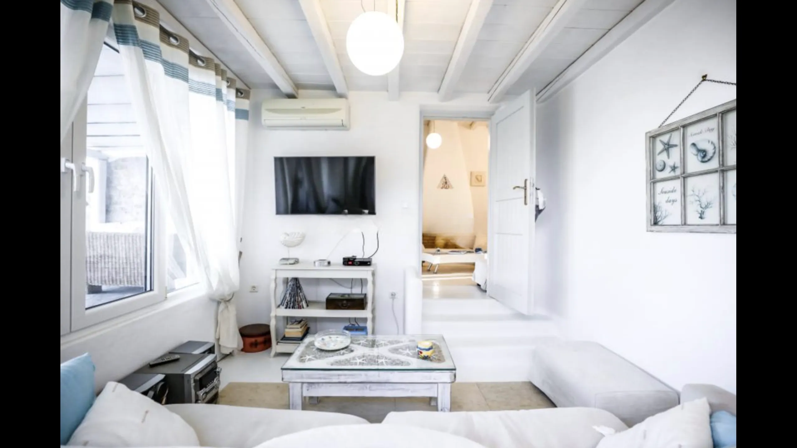 House in traditional style, Kalafati, Mykonos 3