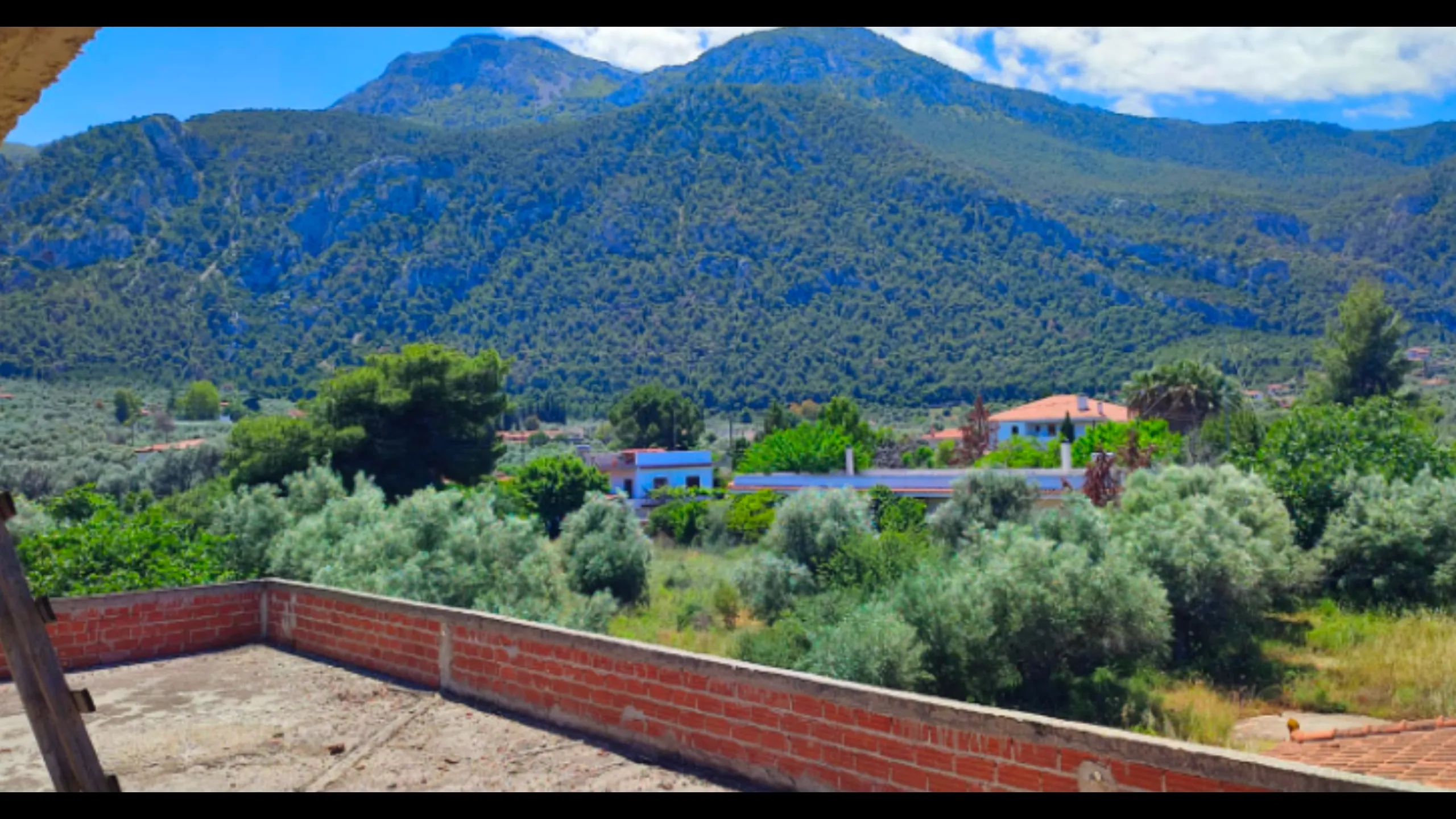 Дом с видом на горы, Шинос, Лутраки 3