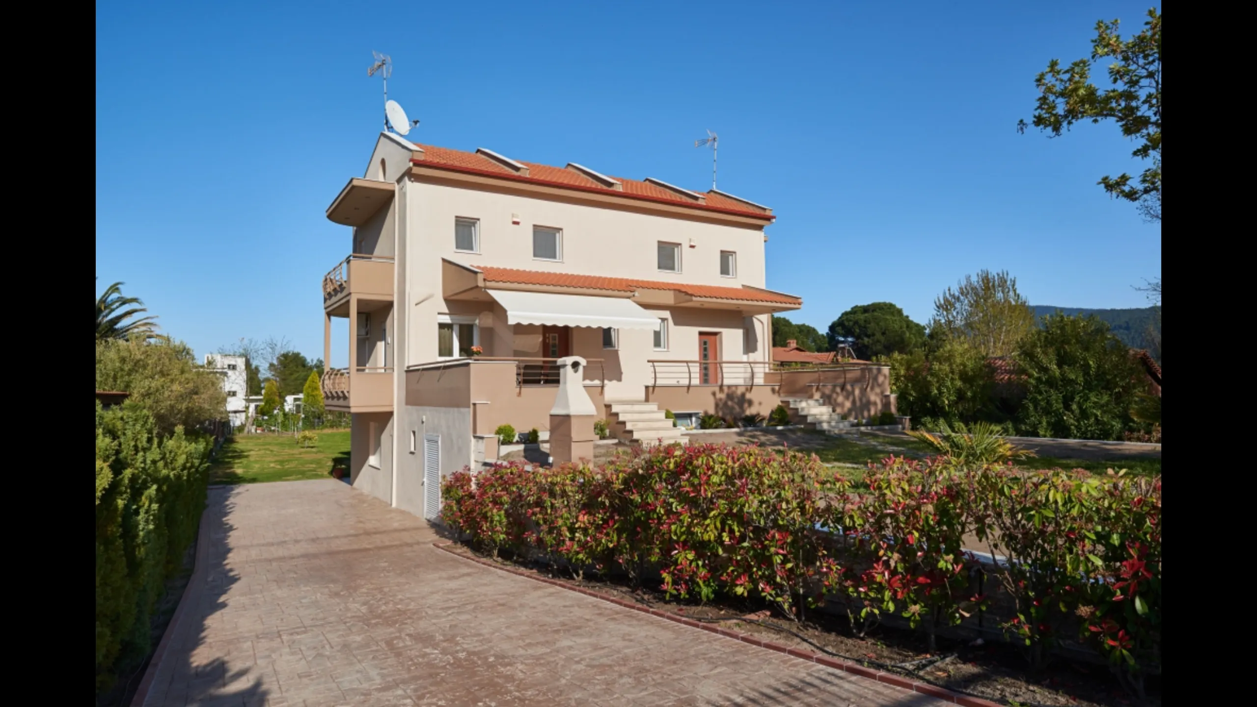 Современный мезонет, Вурвуру, Ситония 5