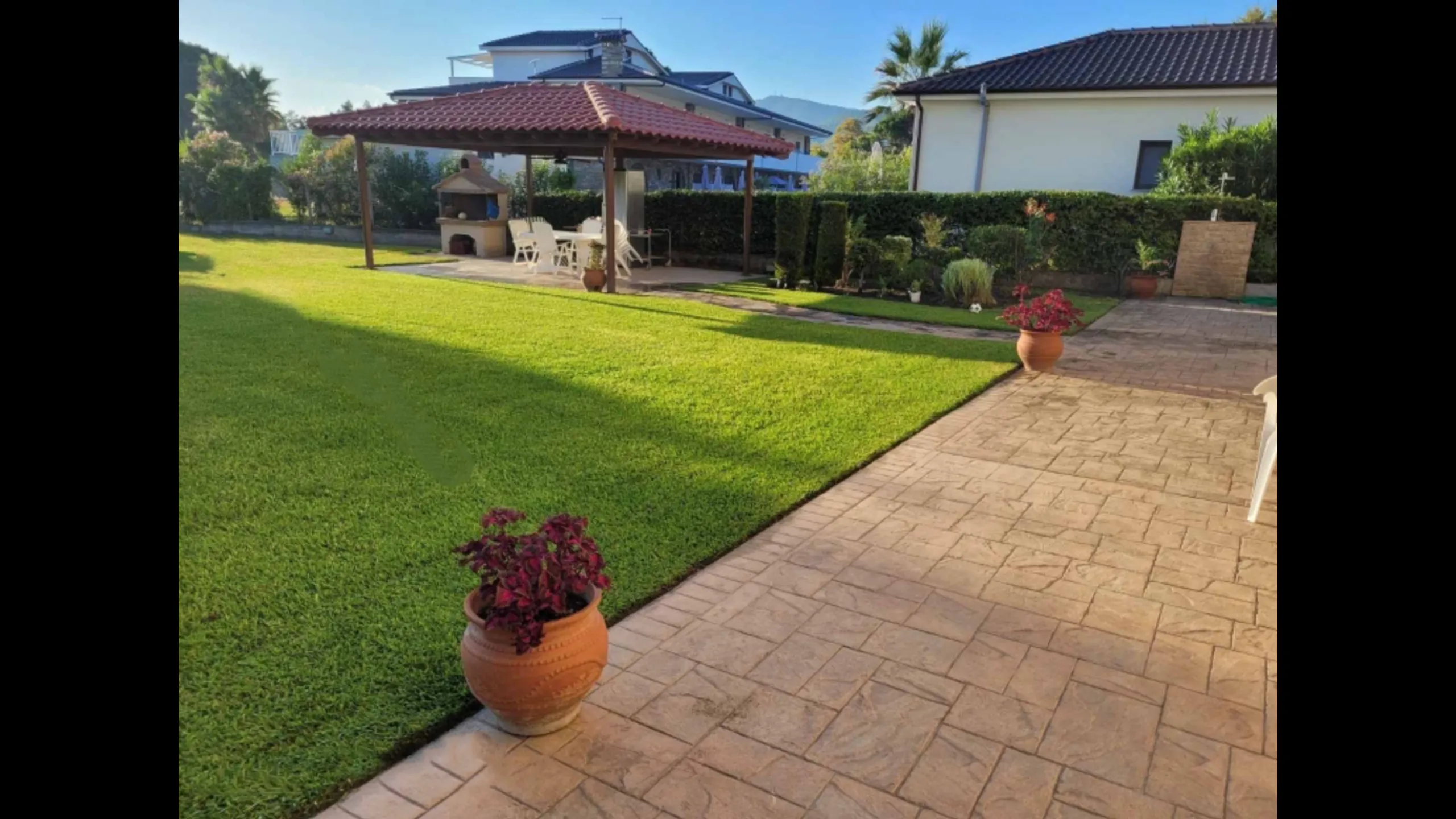 Современный мезонет, Вурвуру, Ситония 23