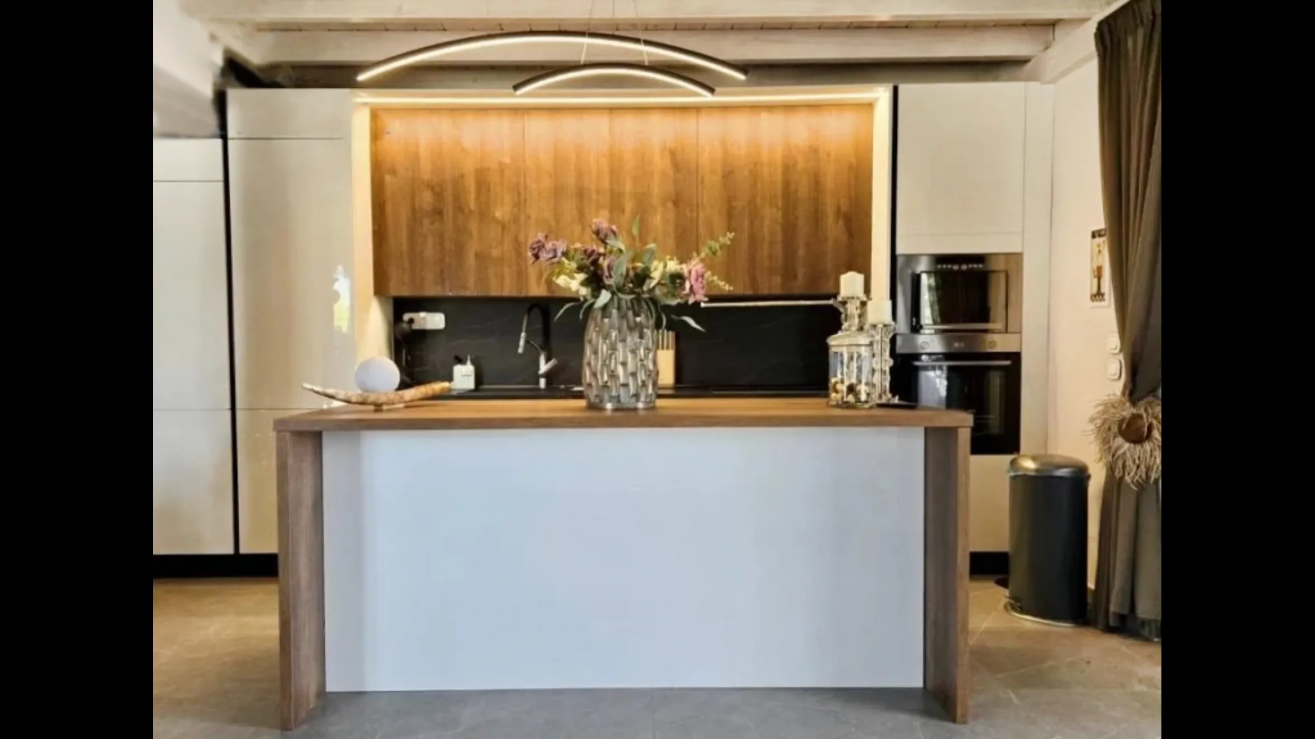 Элегантная и стильная вилла, Посиди, Кассандра 8