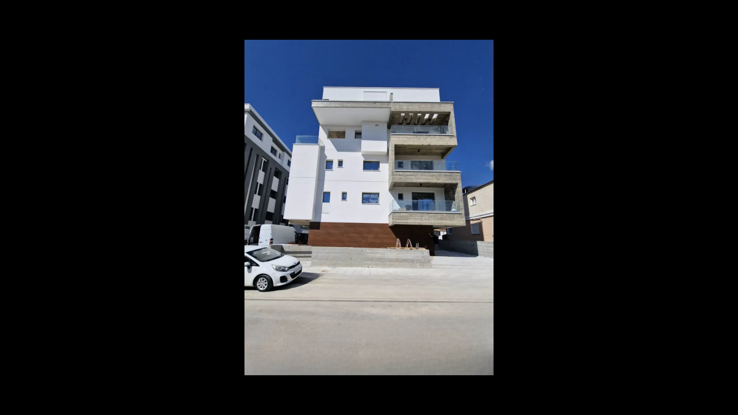 Apartments in a residential complex of premium class 6