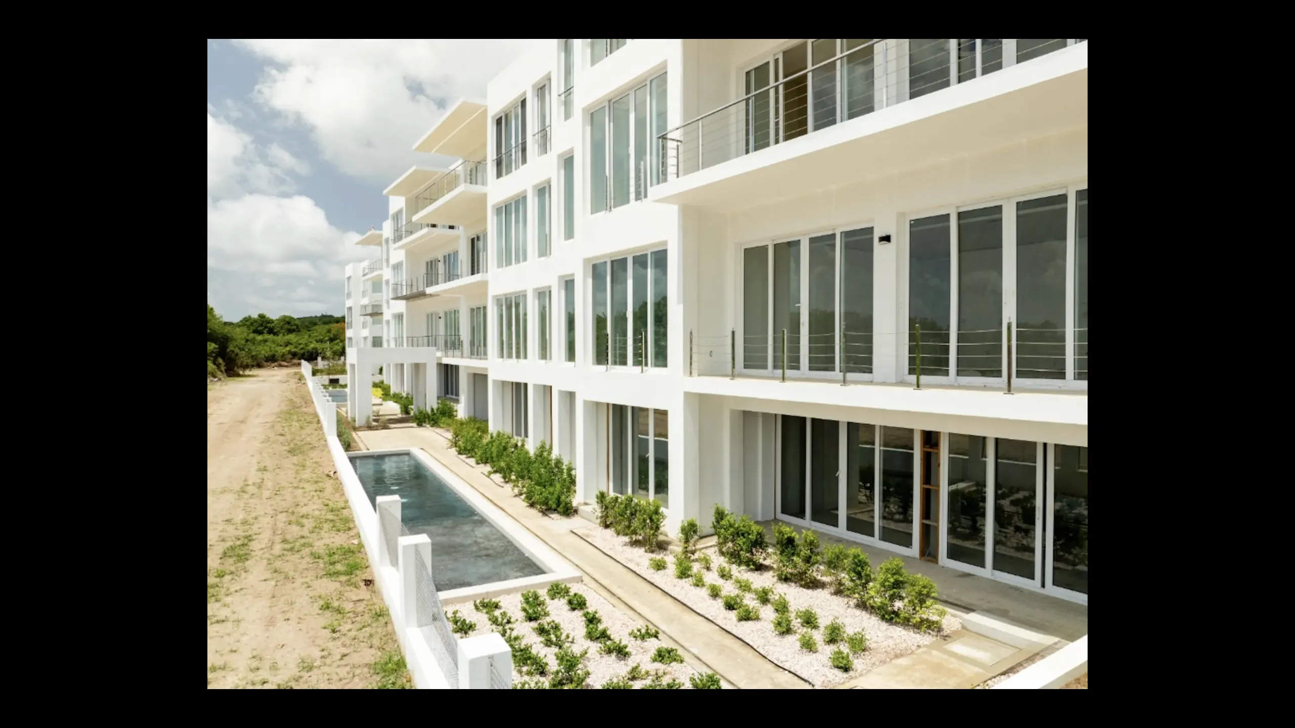 Полное или долевое владение апартаментами в жилом комплексе с инфраструктурой 7