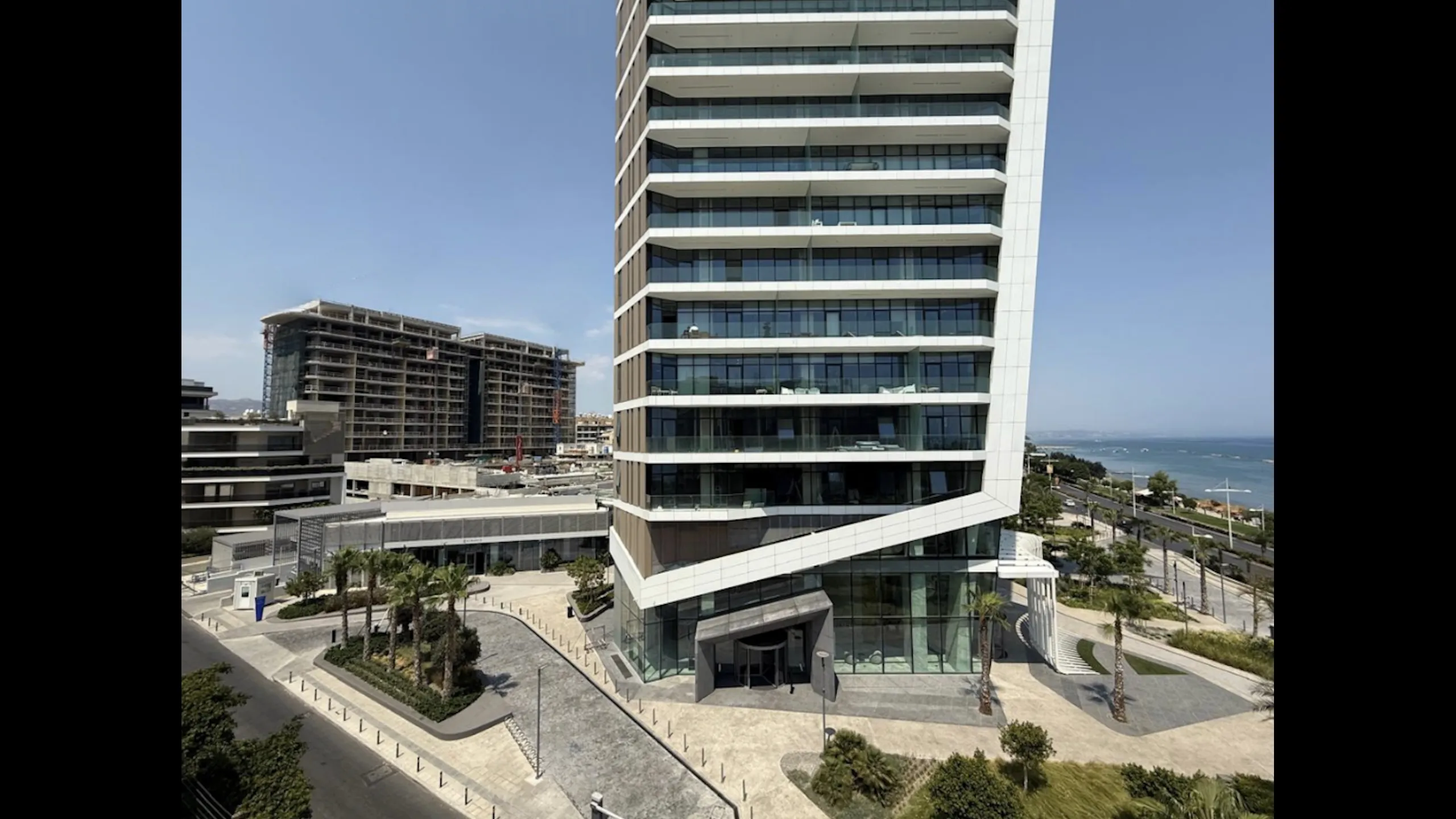 Роскошные апартаменты в знаковом проекте в центре города 4