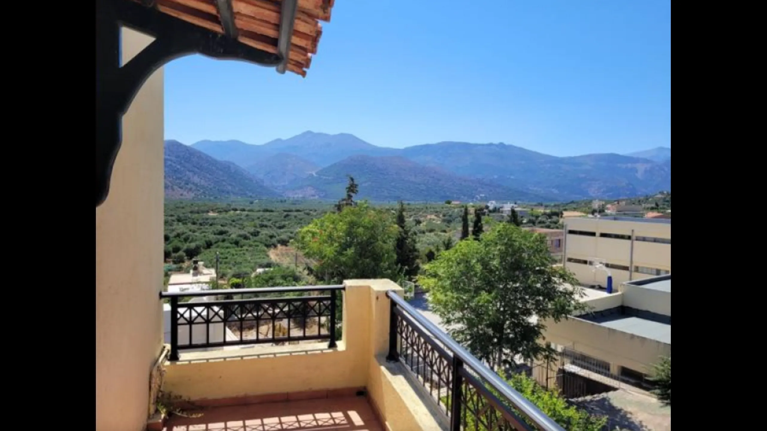 House in traditional style, Mallia, Mochos, Crete 4