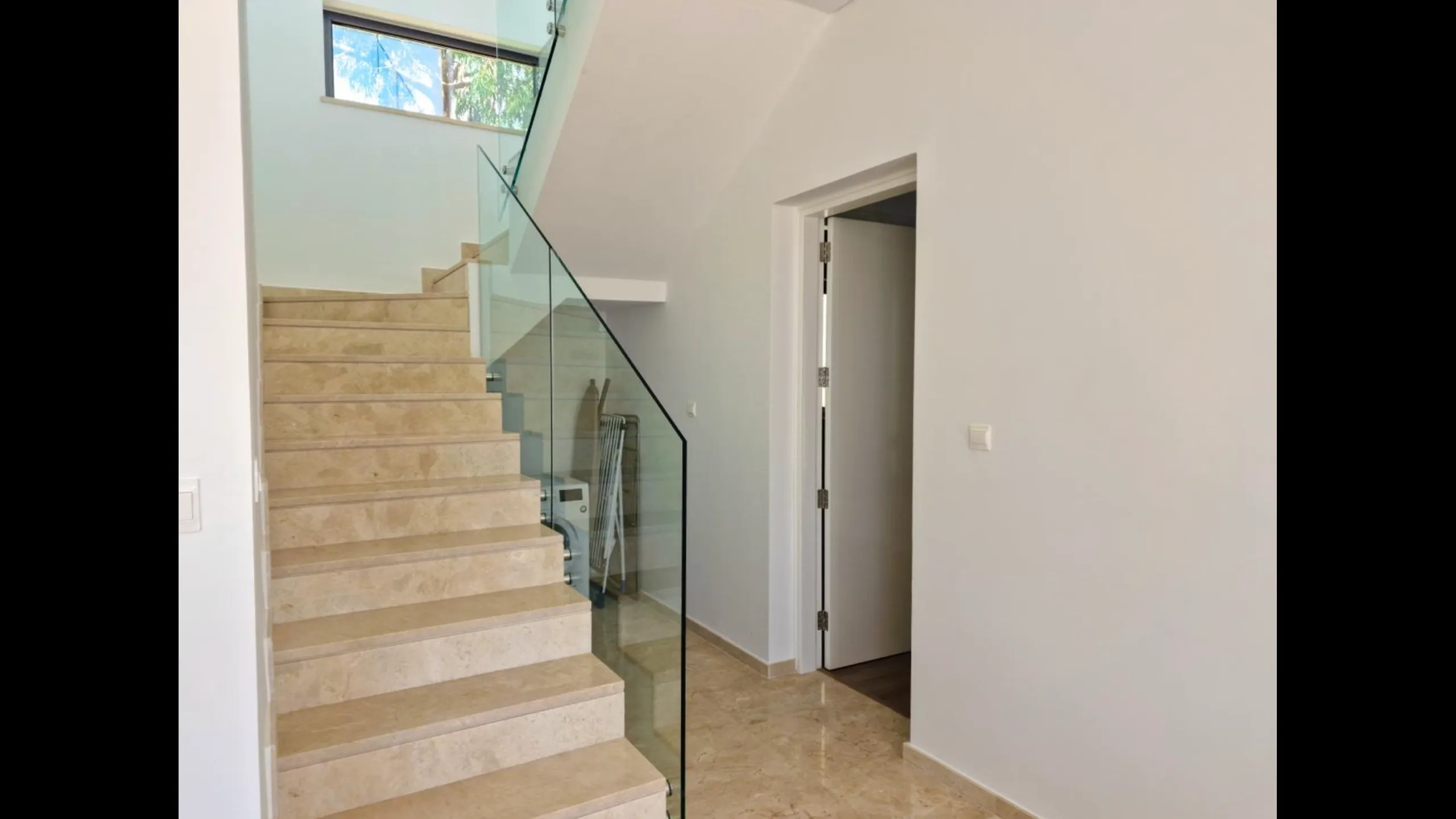 Villas in luxury style, Peyia, Paphos 15