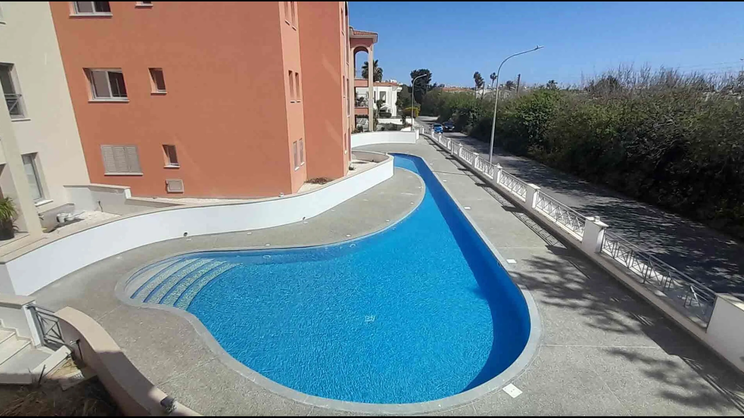 Элегантные и комфортные апартаменты, центр города, Пафос 3