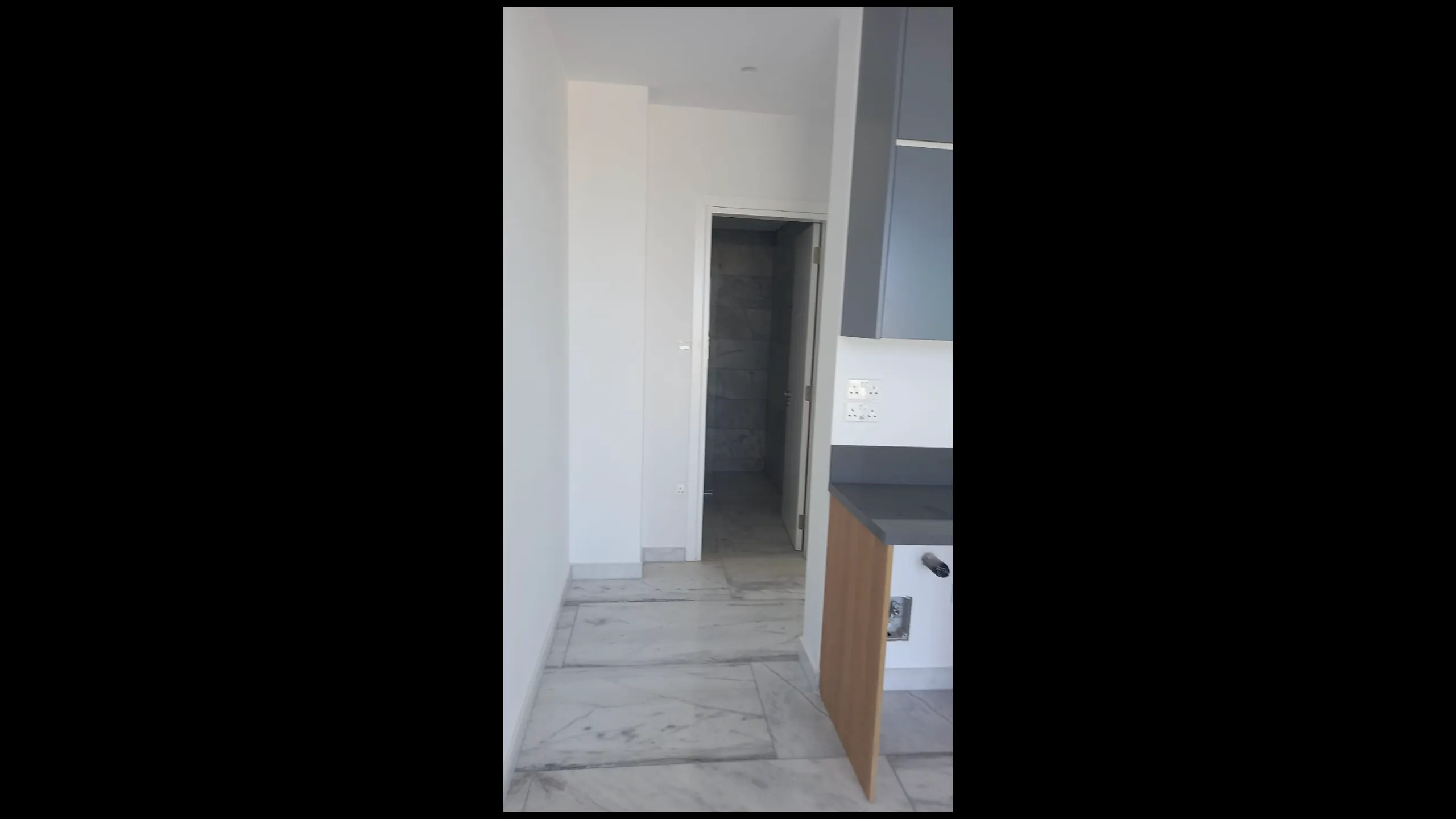 Apartments in a residential complex near the center of Paphos 7