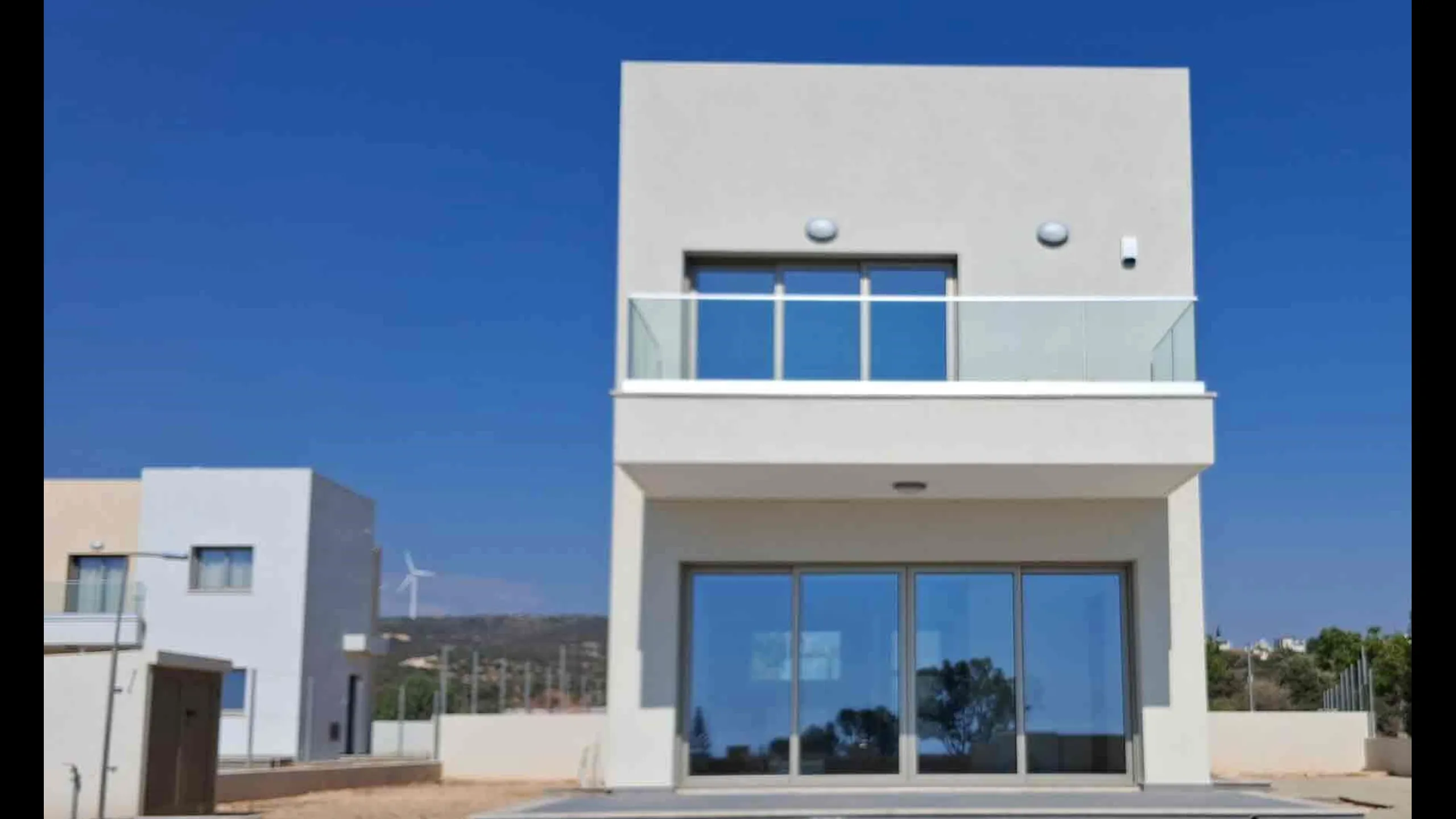 Stylish villas with pool and Mediterranean sea view 1