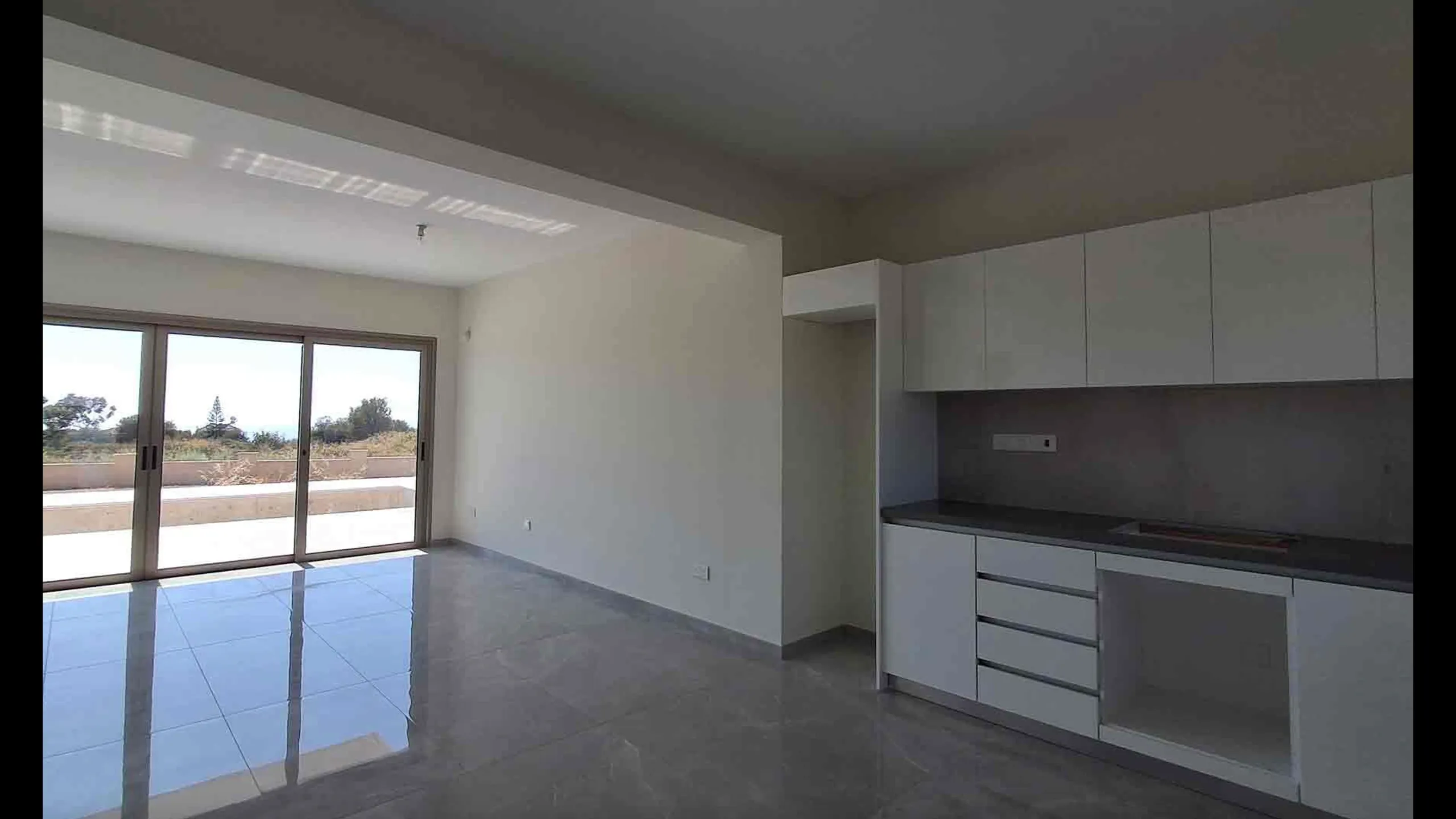 Stylish villas with pool and Mediterranean sea view 11