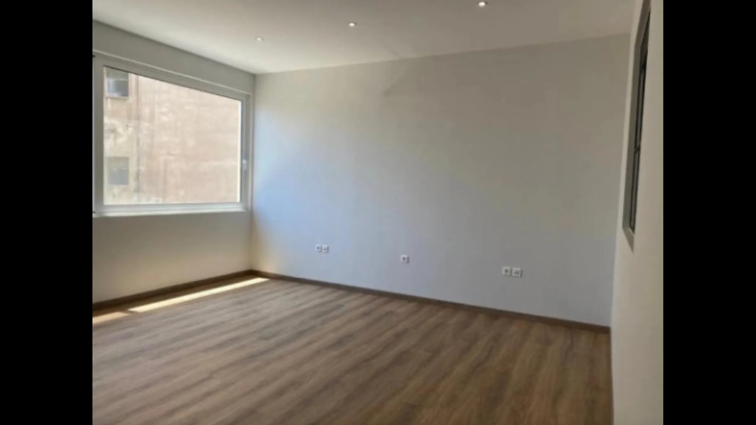 Полностью отремонтированные и меблированные апартаменты, Пирей, Афины 1