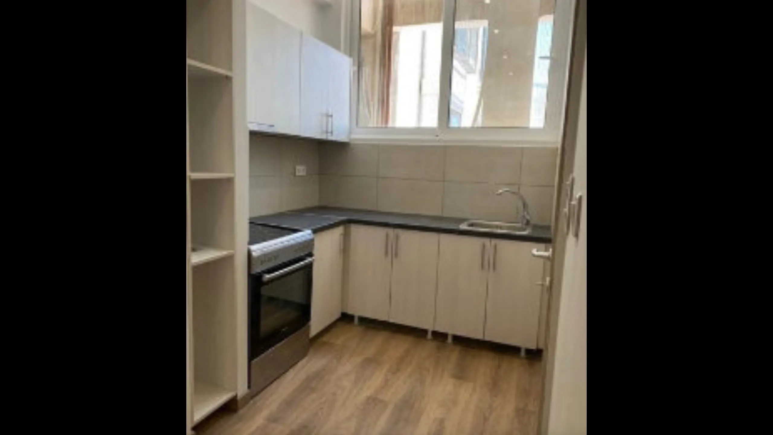 Полностью отремонтированные и меблированные апартаменты, Пирей, Афины 7