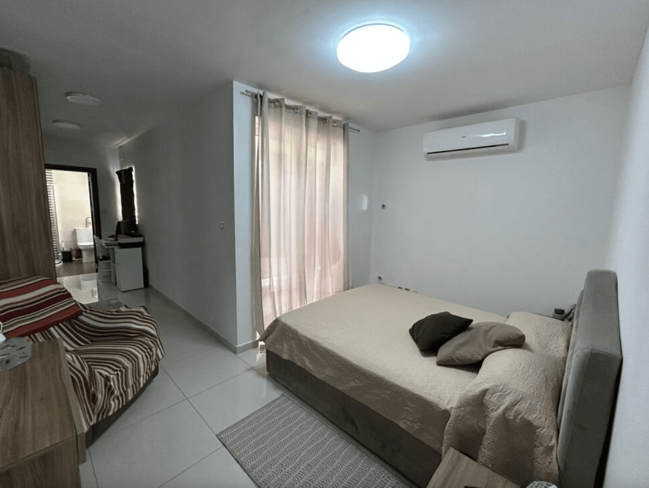 Elegant penthouse, Gzira 3