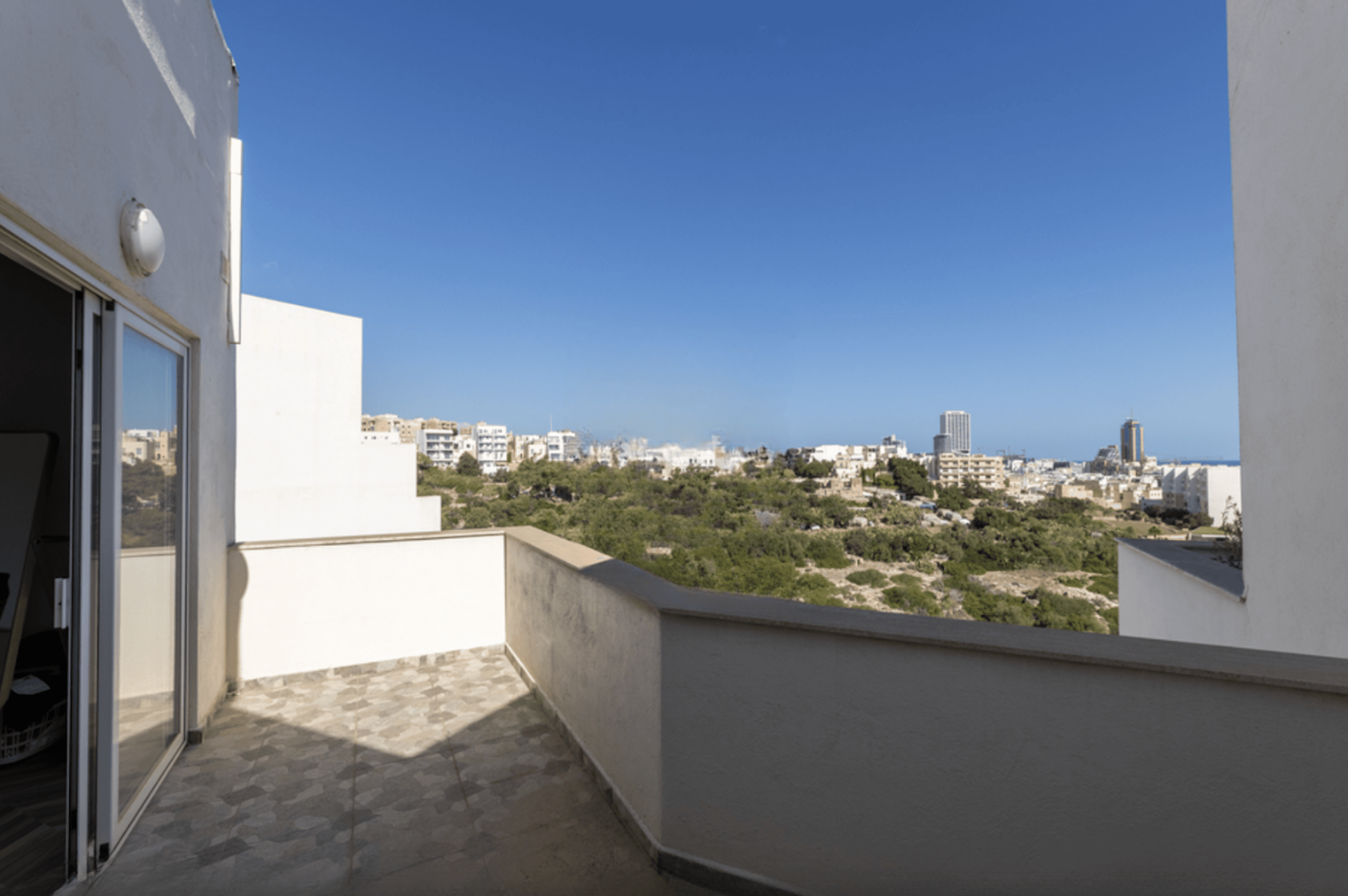 Penthouse in modern style, St. Julians 4
