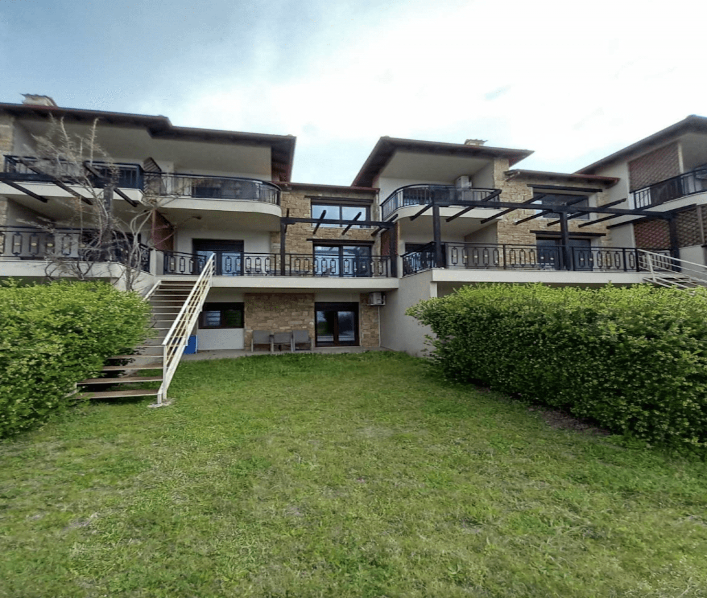 Стильный мезонет, Неа Скиони, Кассандра 2