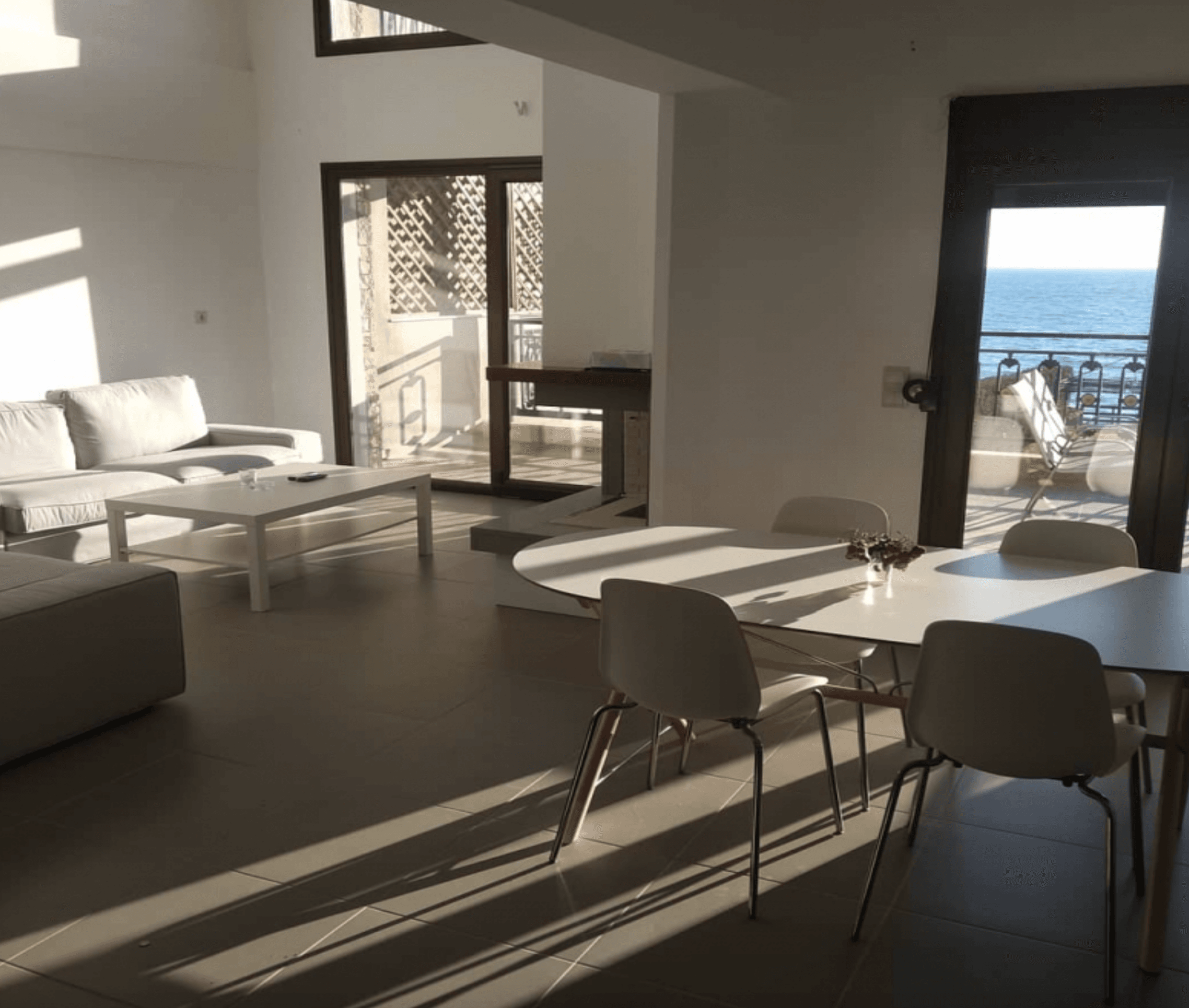 Стильный мезонет, Неа Скиони, Кассандра 5