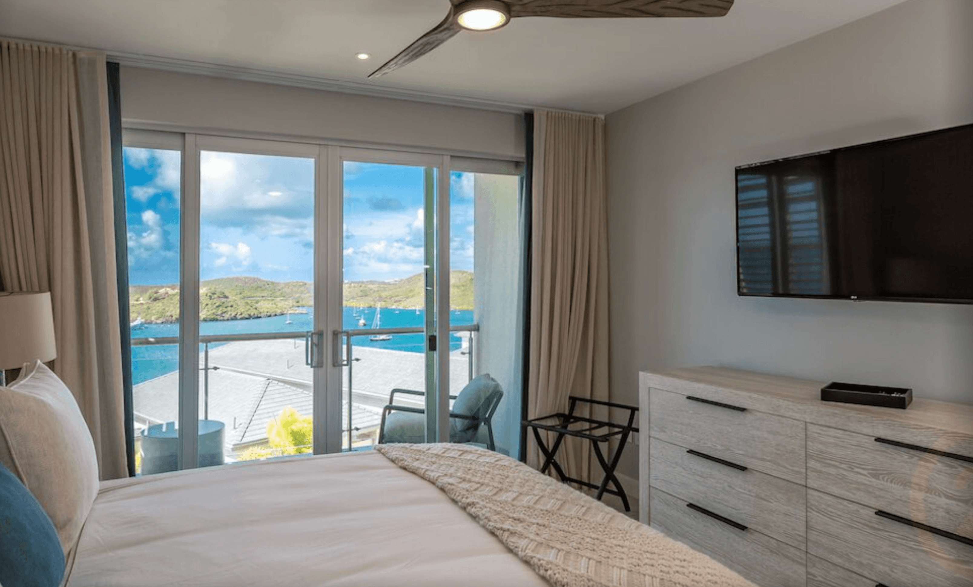 Apartments with ocean view, St. Georges, Grenada 7