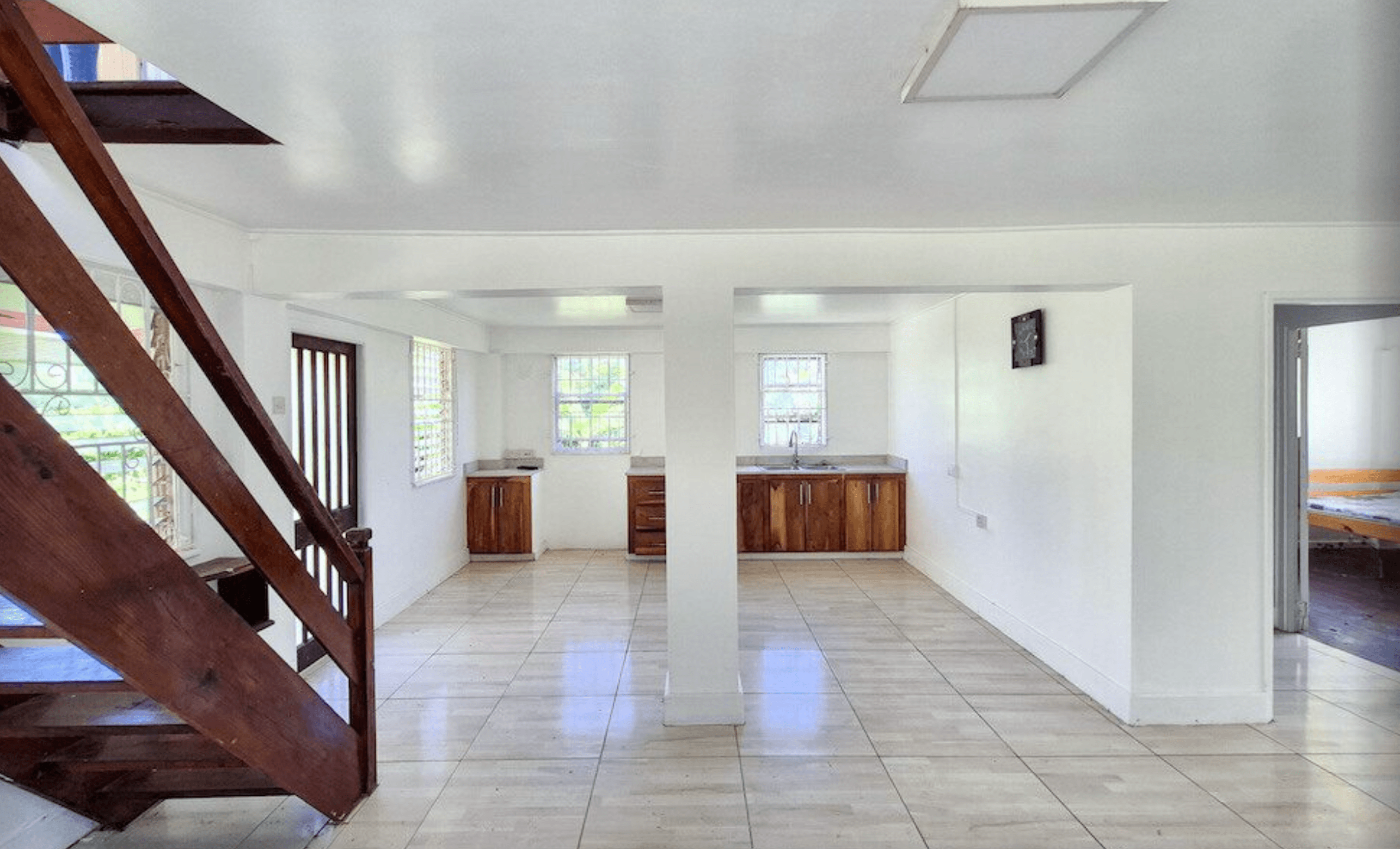 House in traditional style, St. Andrew 4