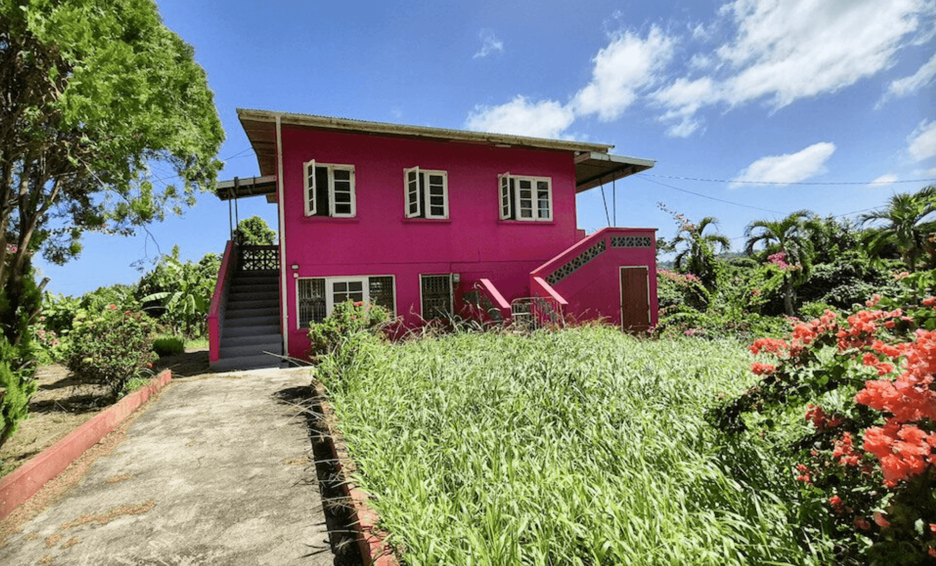 House in traditional style, St. Andrew 1