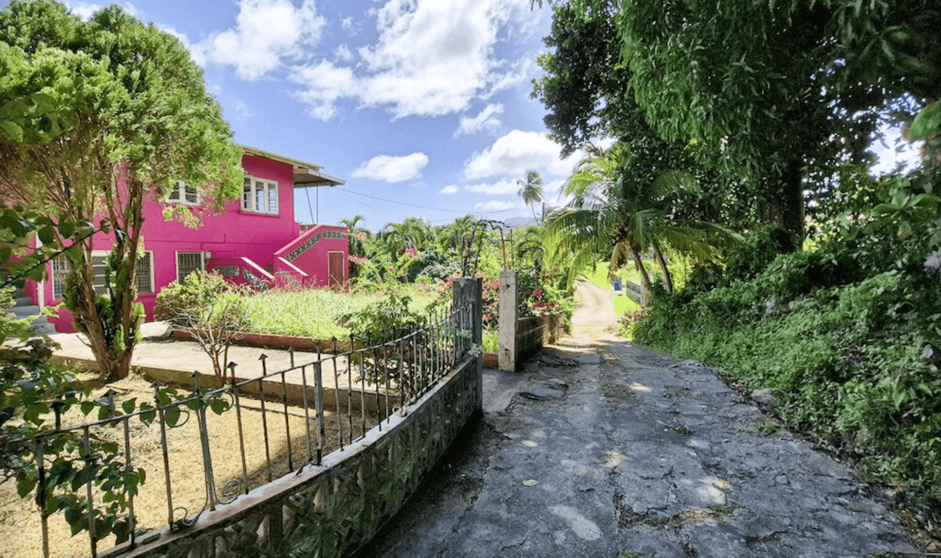 House in traditional style, St. Andrew 3