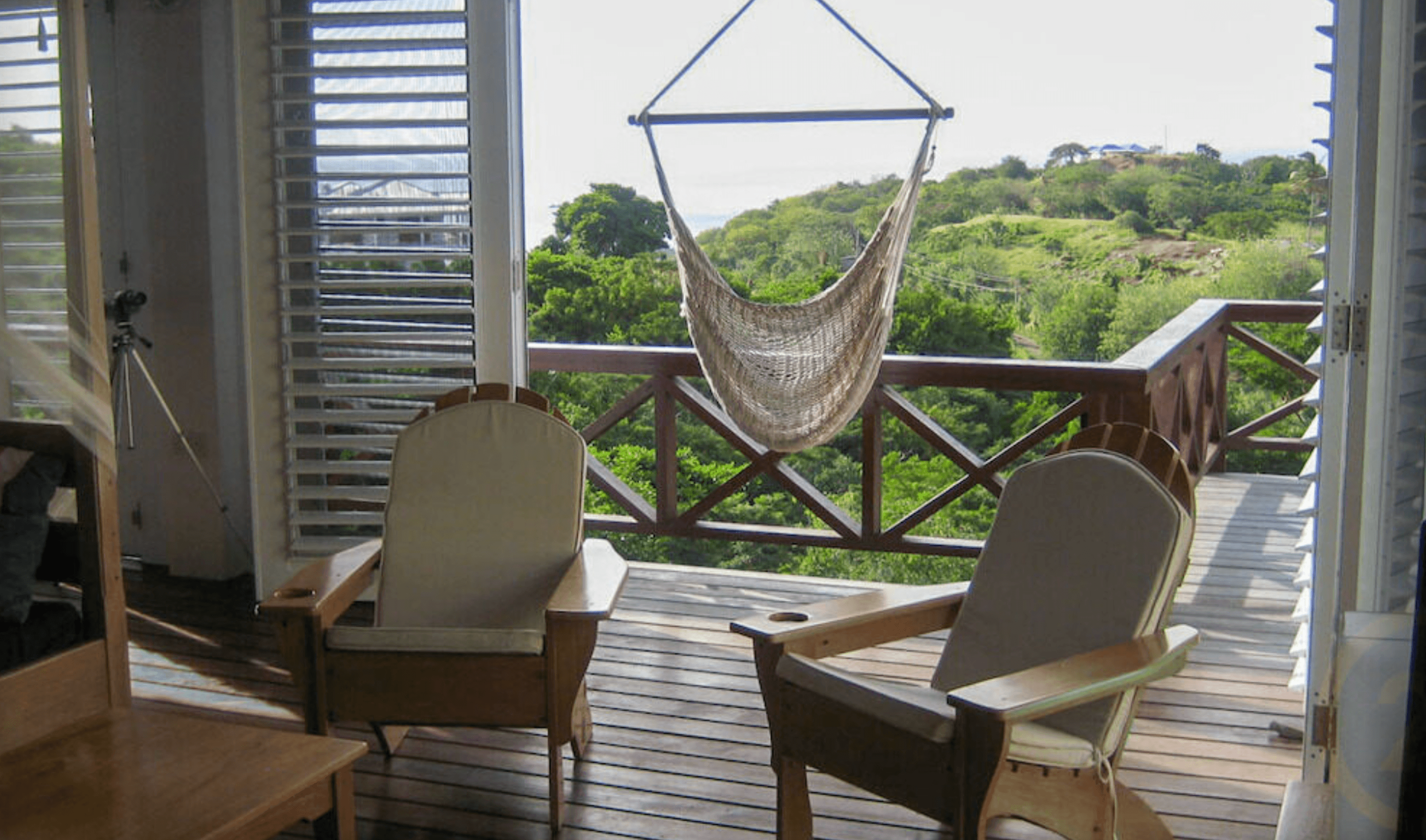 Дом с бассейном и видом на океан, Карриаку 13